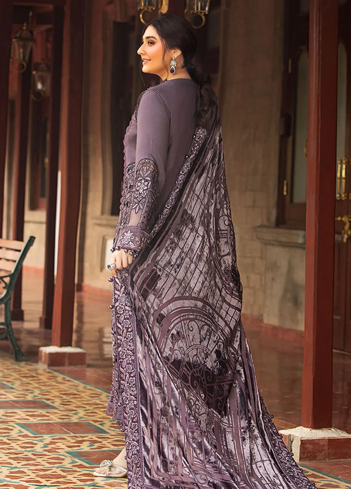 Maria B Winter Luxe Embroidered Linen 3 Piece Unstitched Suit MB24WL DL-1202 Maria B Winter Luxe Embroidered Linen 3 Piece Unstitched Suit MB24WL DL-1202