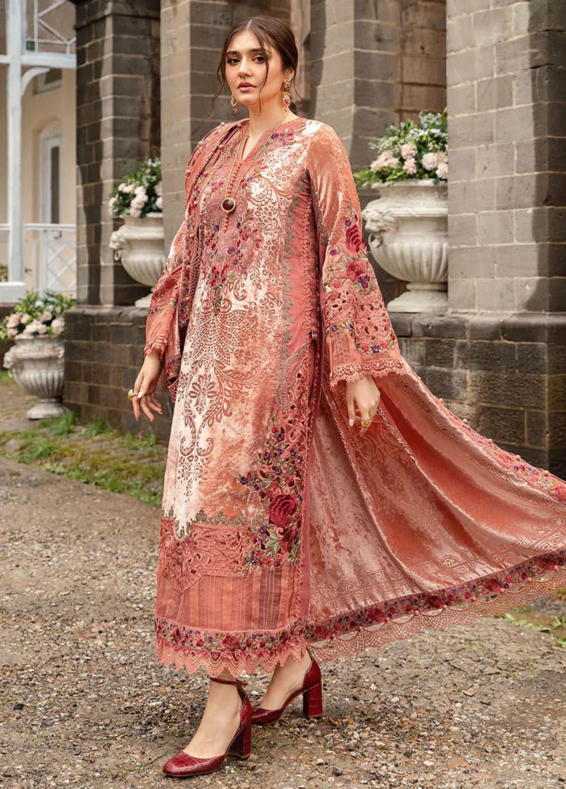 Maria B Winter Luxe Embroidered Palachi 3 Piece Unstitched Suit MB24WL DL-1206 Maria B Winter Luxe Embroidered Palachi 3 Piece Unstitched Suit MB24WL DL-1206