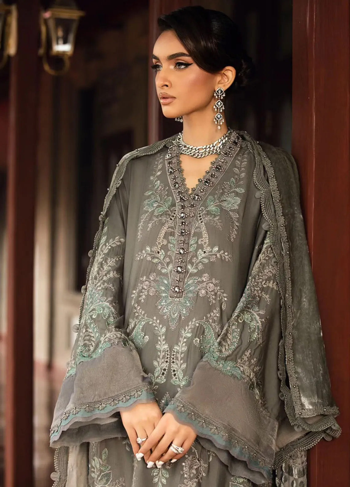 Maria B Winter Luxe Embroidered Velvet 3 Piece Unstitched Suit MB24WL DL-1209 Maria B Winter Luxe Embroidered Velvet 3 Piece Unstitched Suit MB24WL DL-1209