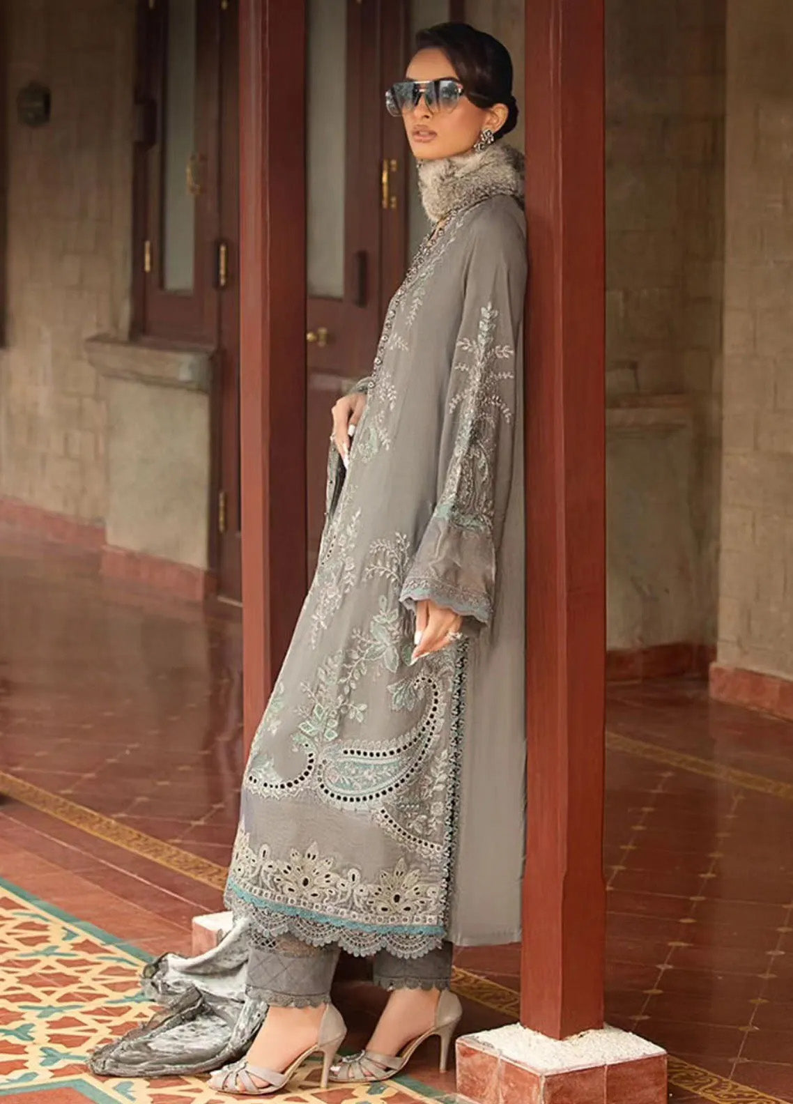 Maria B Winter Luxe Embroidered Velvet 3 Piece Unstitched Suit MB24WL DL-1209 Maria B Winter Luxe Embroidered Velvet 3 Piece Unstitched Suit MB24WL DL-1209