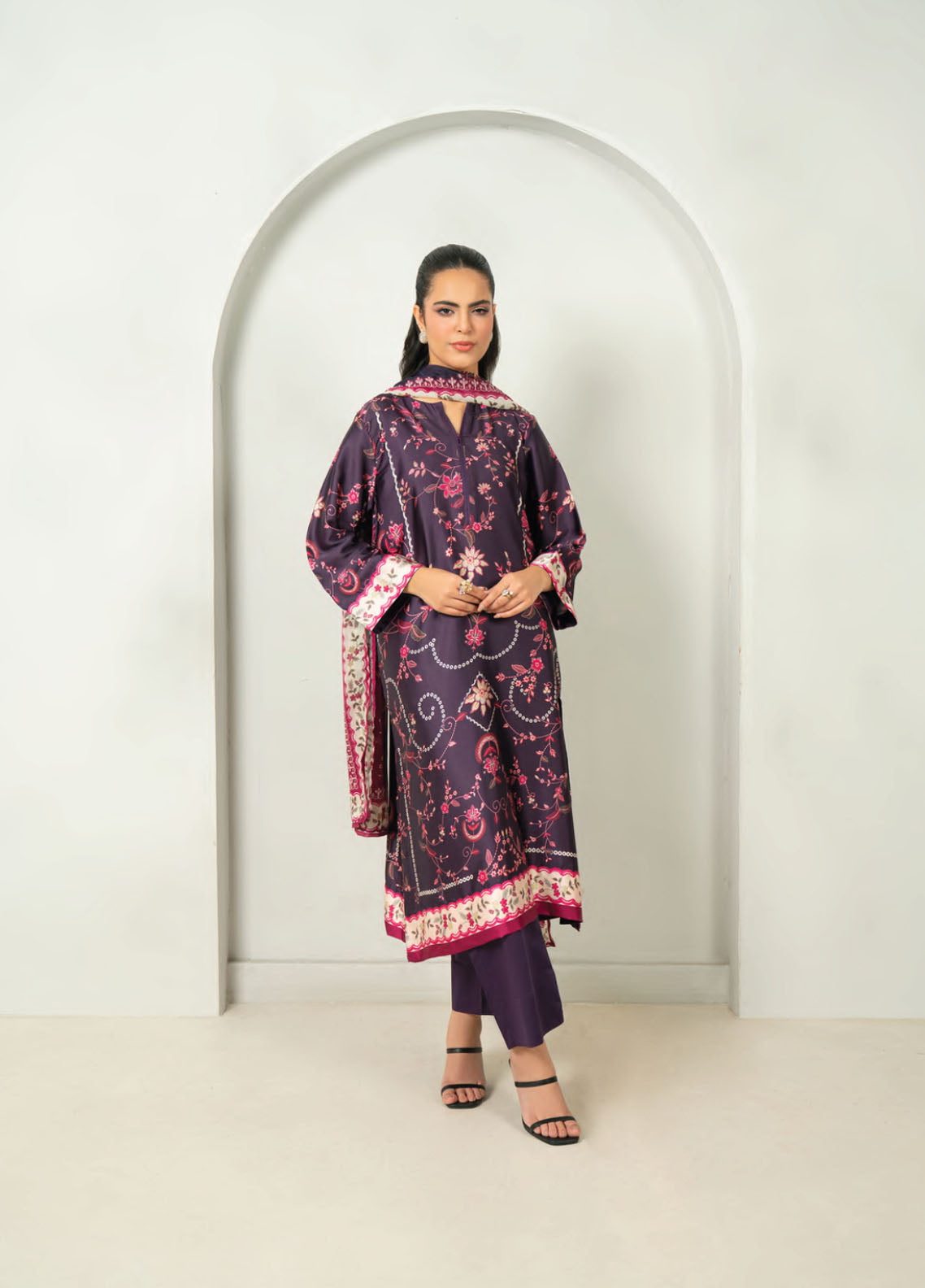 Marine By Rashid Textile Luxury Printed Silk 3 Piece Unstitched Suit RT25LS D-1001 Marine By Rashid Textile Luxury Printed Silk 3 Piece Unstitched Suit RT25LS D-1001