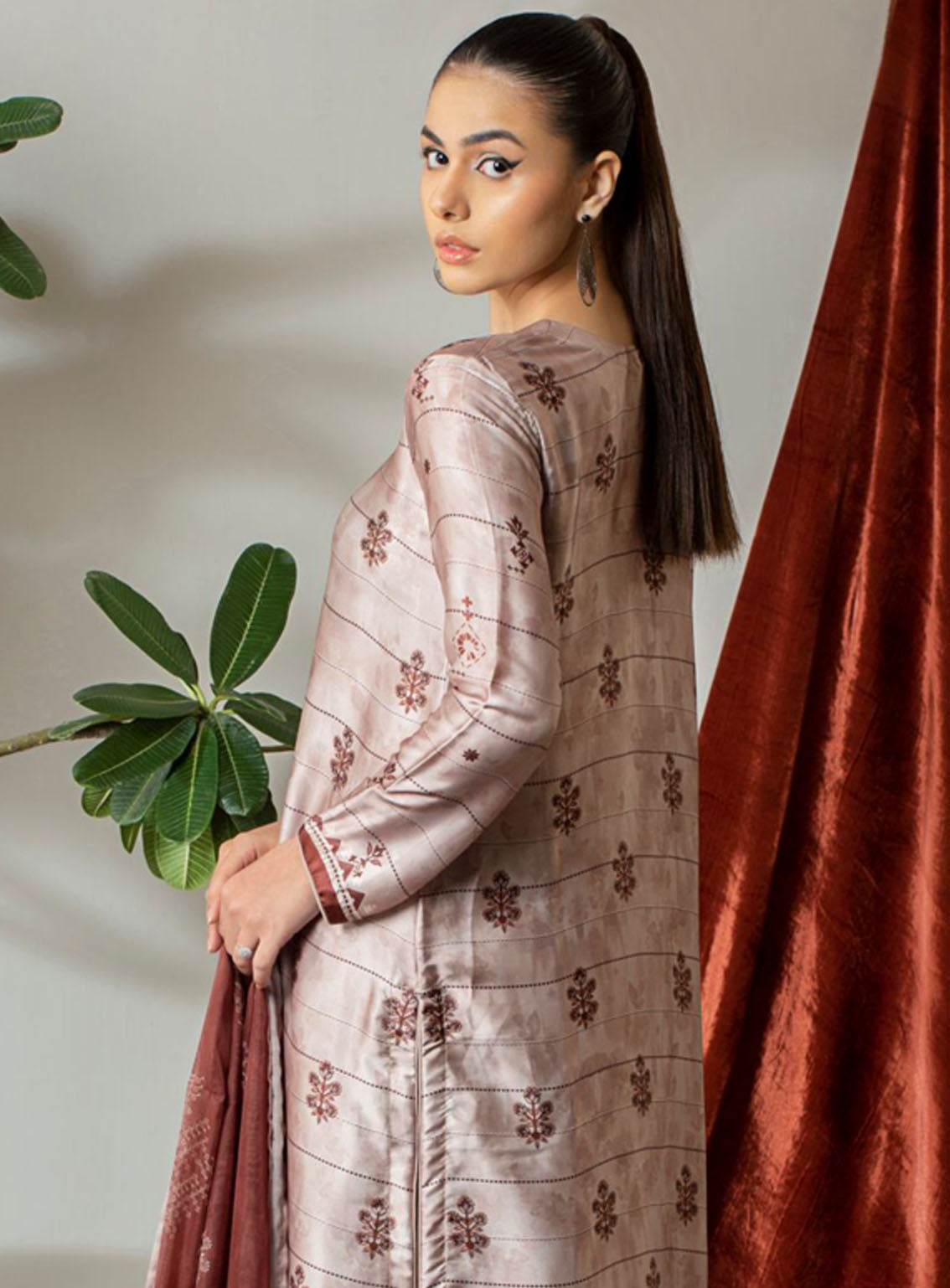 Marine By Rashid Textile Silk Luxury Printed 3 Piece Unstitched Suit RT24MV1 D-8282 Marine By Rashid Textile Silk Luxury Printed 3 Piece Unstitched Suit RT24MV1 D-8282