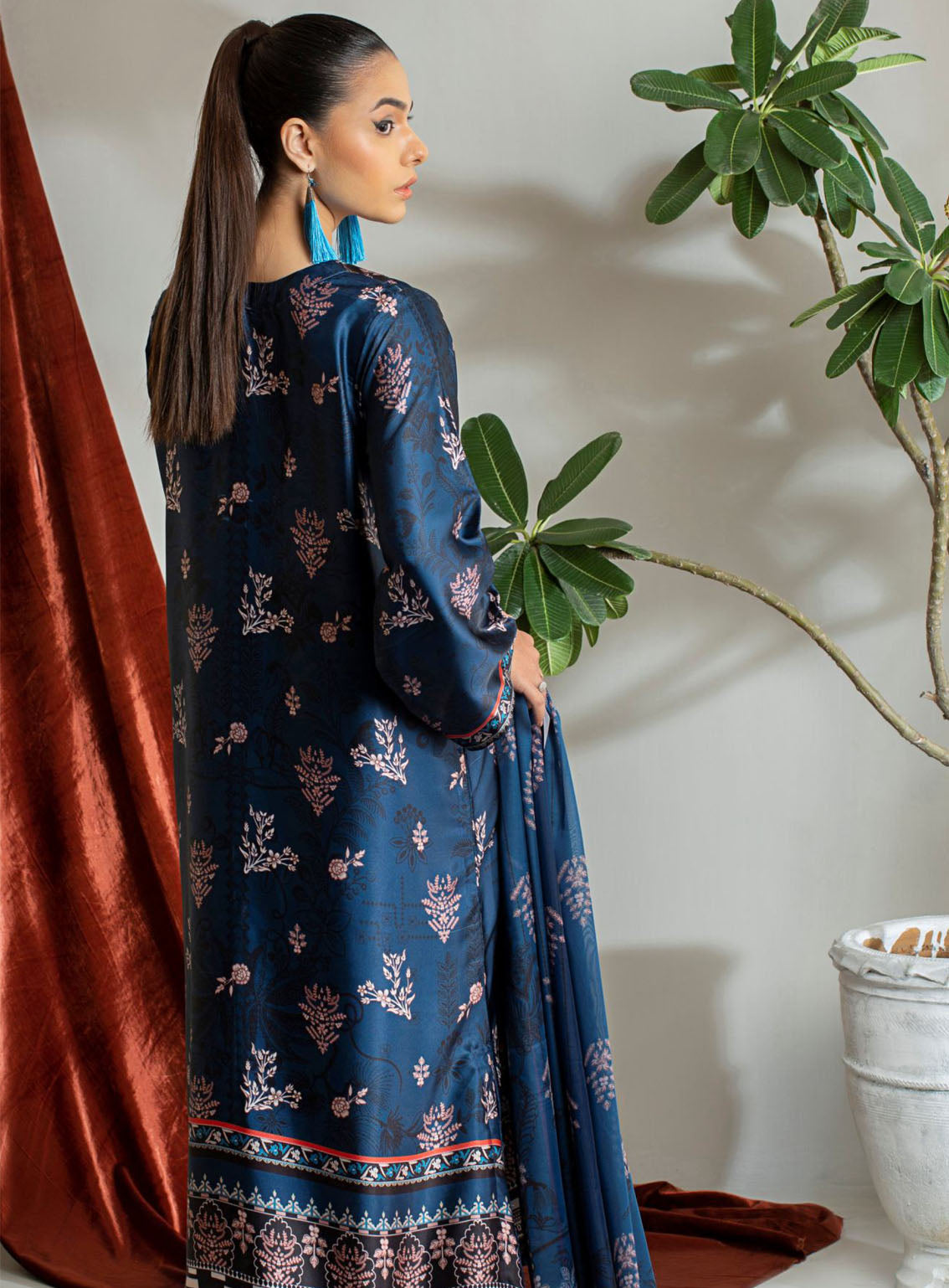 Marine By Rashid Textile Silk Luxury Printed 3 Piece Unstitched Suit RT24MV1 D-8287 Marine By Rashid Textile Silk Luxury Printed 3 Piece Unstitched Suit RT24MV1 D-8287