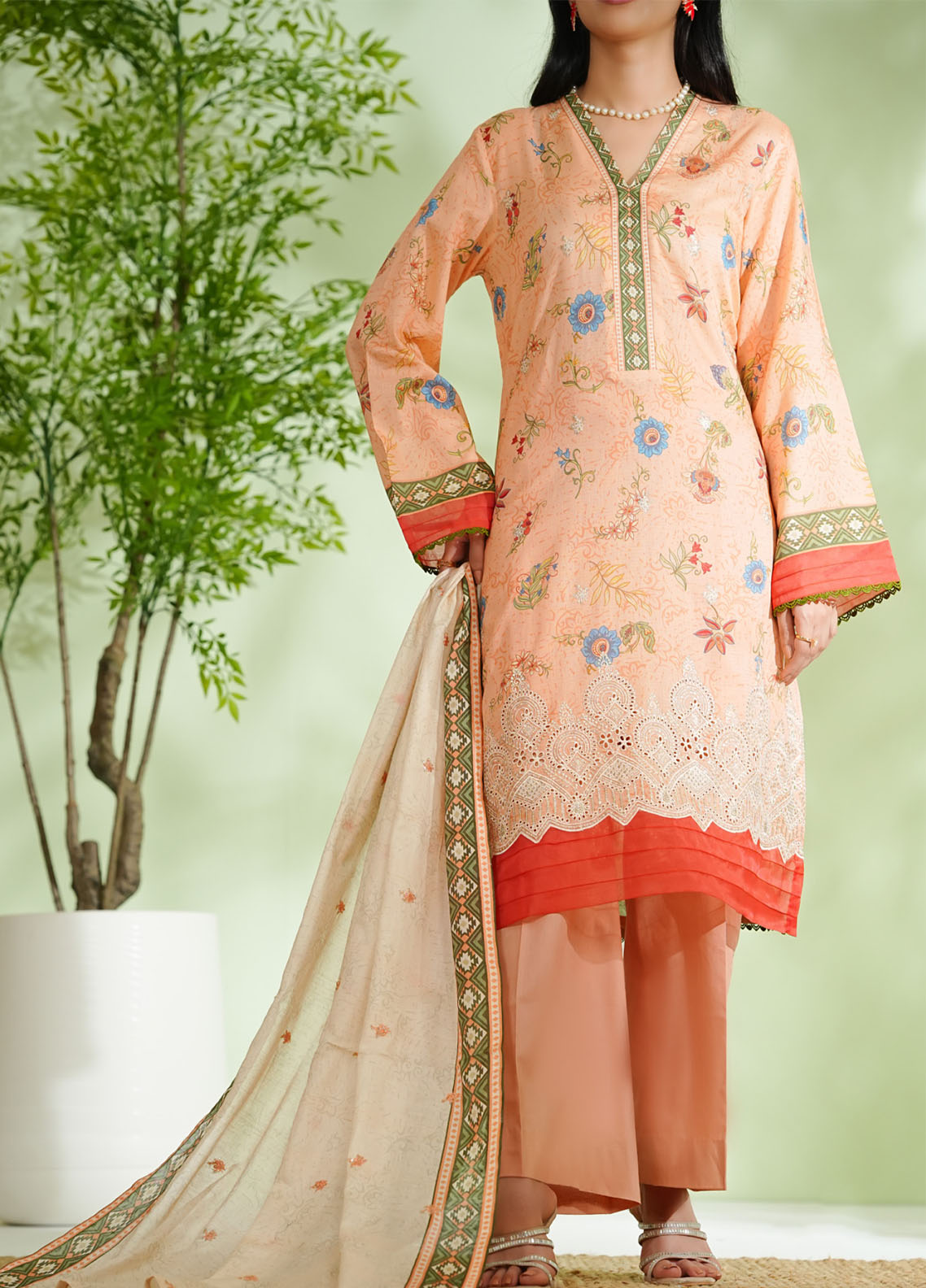 Mariyah By VS Textile Chikankari Embroidered Khaddar 3 Piece Unstitched Suit VS25MCED D-045 Mariyah By VS Textile Chikankari Embroidered Khaddar 3 Piece Unstitched Suit VS25MCED D-045