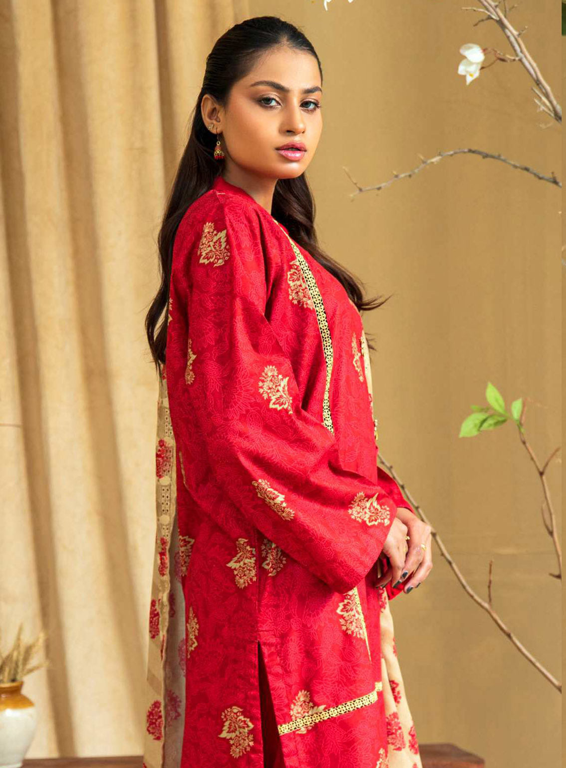 Mava By Rashid Textile Printed Khaddar 3 Piece Unstitched Suit RT24MWE D-8437 Mava By Rashid Textile Printed Khaddar 3 Piece Unstitched Suit RT24MWE D-8437