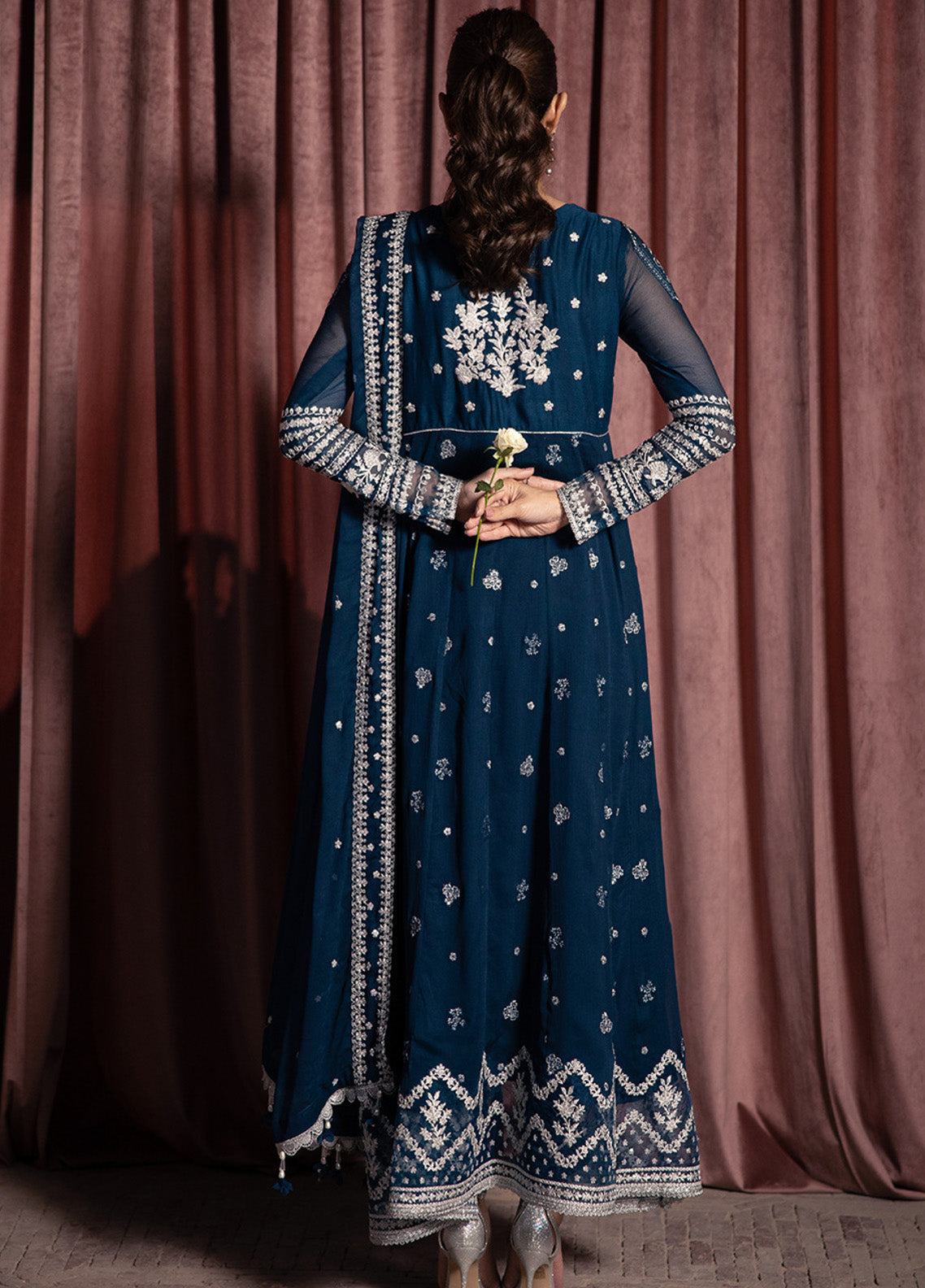 Maya Ali By Azure Embroidered Chiffon 3 Piece Unstitched Suit AZU24MAL D-AQUATIC WHISPER Maya Ali By Azure Embroidered Chiffon 3 Piece Unstitched Suit AZU24MAL D-AQUATIC WHISPER