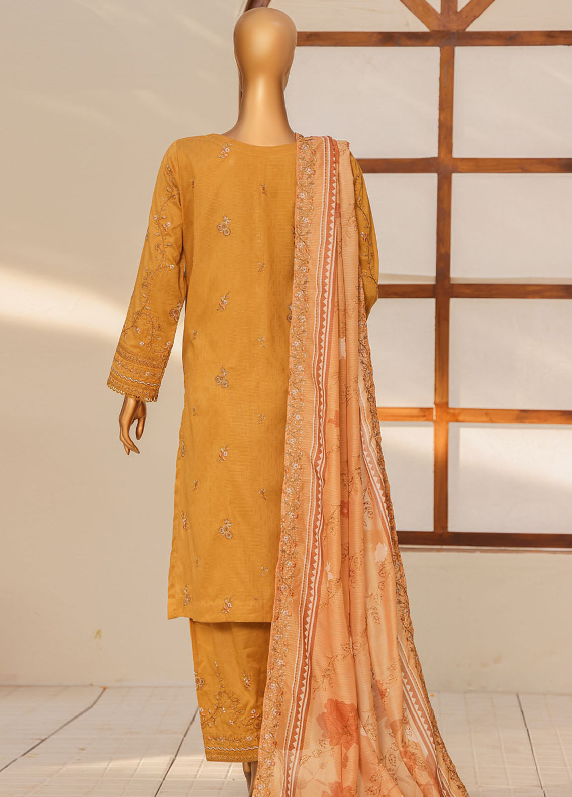 Mayaar By HZ Textiles Embroidered Cotton 3 Piece Unstitched Suit HZ25M D-MEC-07 Mayaar By HZ Textiles Embroidered Cotton 3 Piece Unstitched Suit HZ25M D-MEC-07