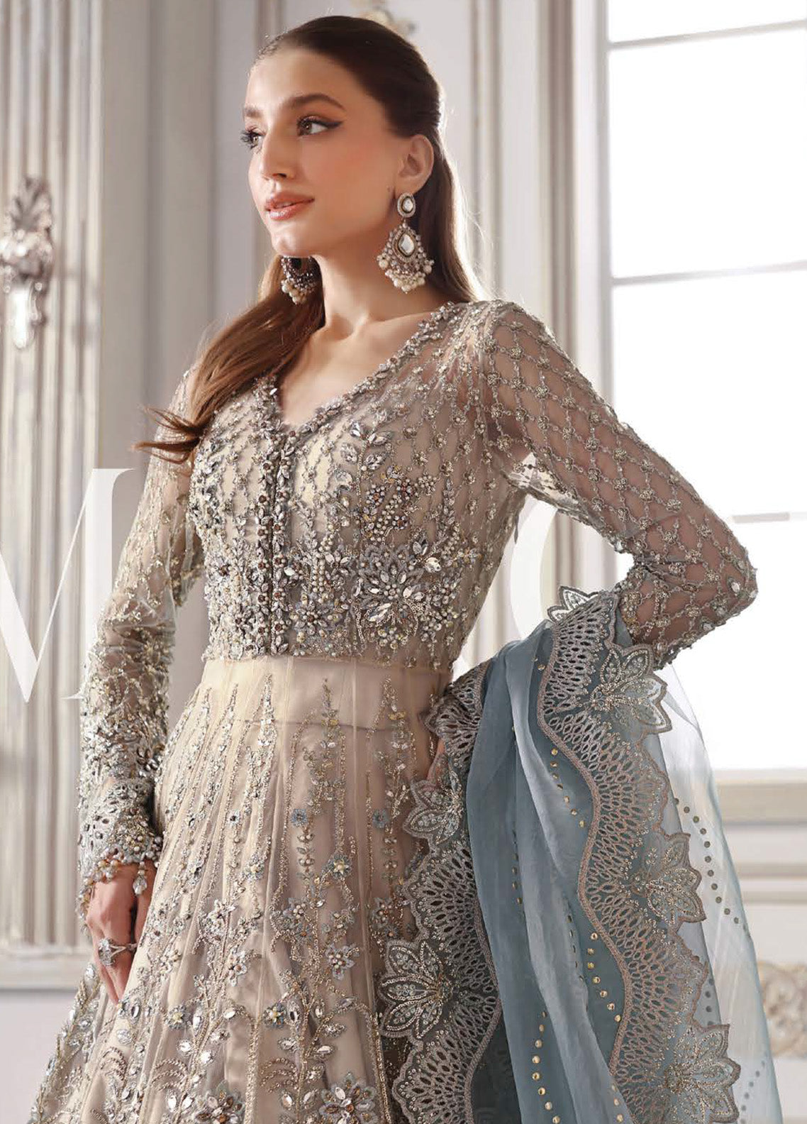 Mbroidered By Maria B Embroidered Organza 3 Piece Unstitched Suit MB25MF BD-2002 Mbroidered By Maria B Embroidered Organza 3 Piece Unstitched Suit MB25MF BD-2002