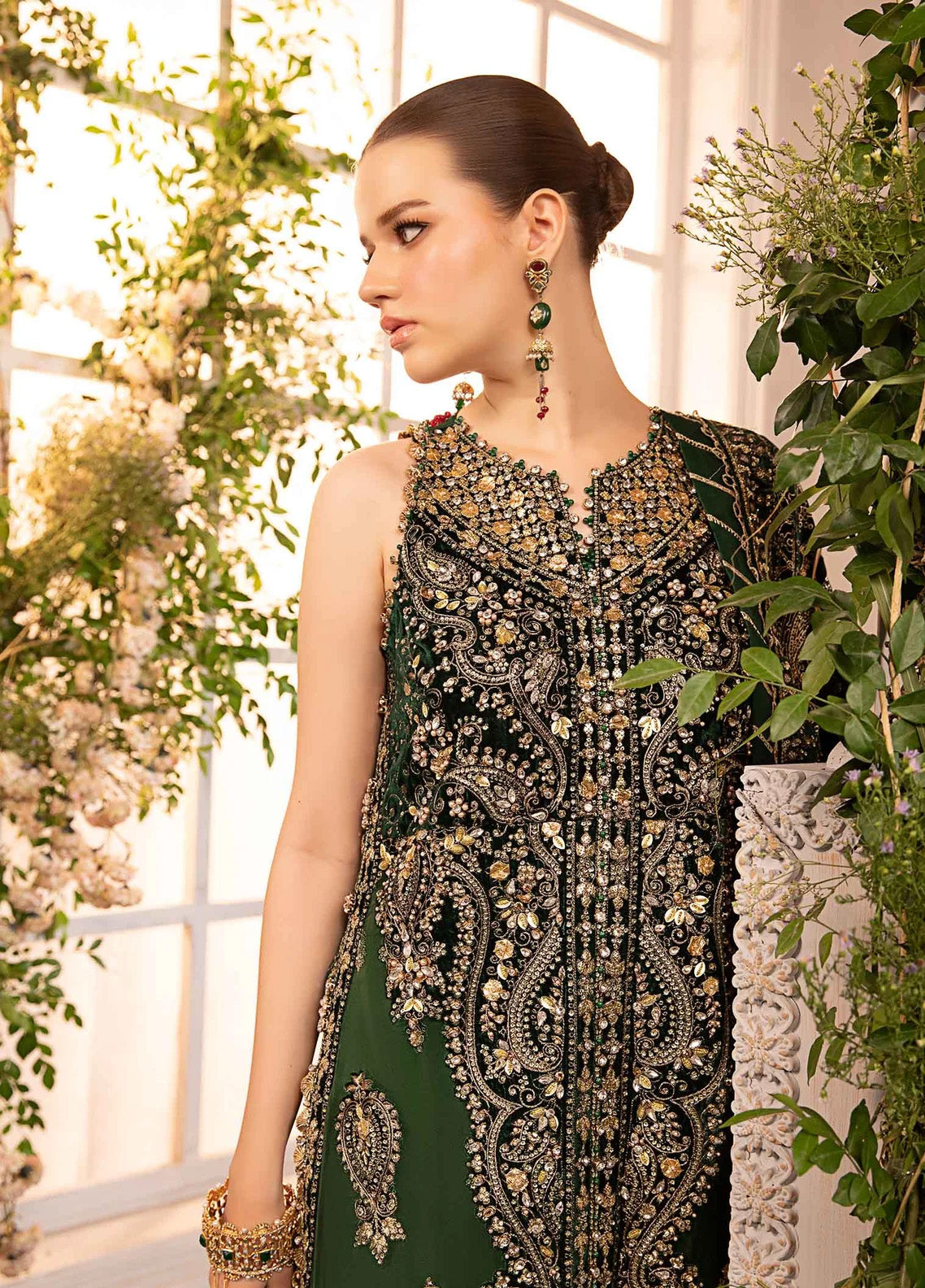 Mbroidered By Maria B Embroidered Velvet 3 Piece Unstitched Suit MB24MW D-04 Mbroidered By Maria B Embroidered Velvet 3 Piece Unstitched Suit MB24MW D-04