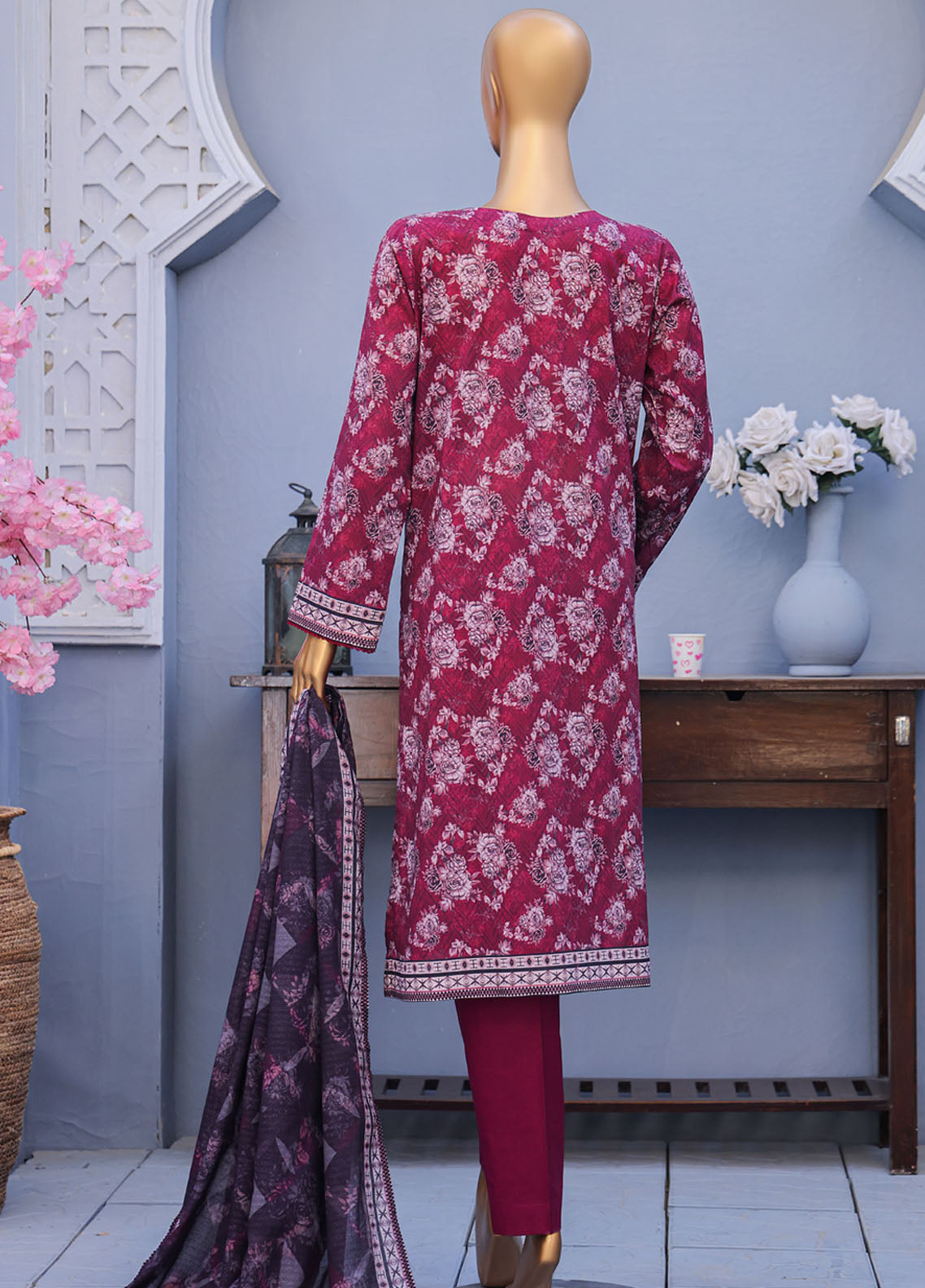 Mehak By HZ Textiles Embroidered Cross Slub Lawn 3 Piece Unstitched Suit HZ25MCS D-MCE-3051 Mehak By HZ Textiles Embroidered Cross Slub Lawn 3 Piece Unstitched Suit HZ25MCS D-MCE-3051