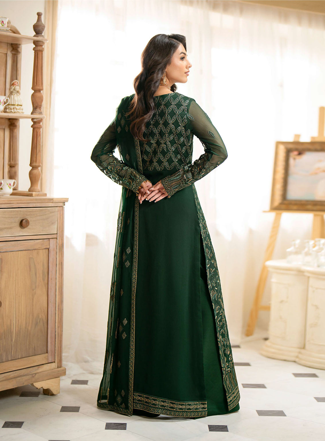 Meharbano By Kuch Khas Embroidered Chiffon 3 Piece Unstitched Suit FL24MV16 K-1607 EVRIN Meharbano By Kuch Khas Embroidered Chiffon 3 Piece Unstitched Suit FL24MV16 K-1607 EVRIN