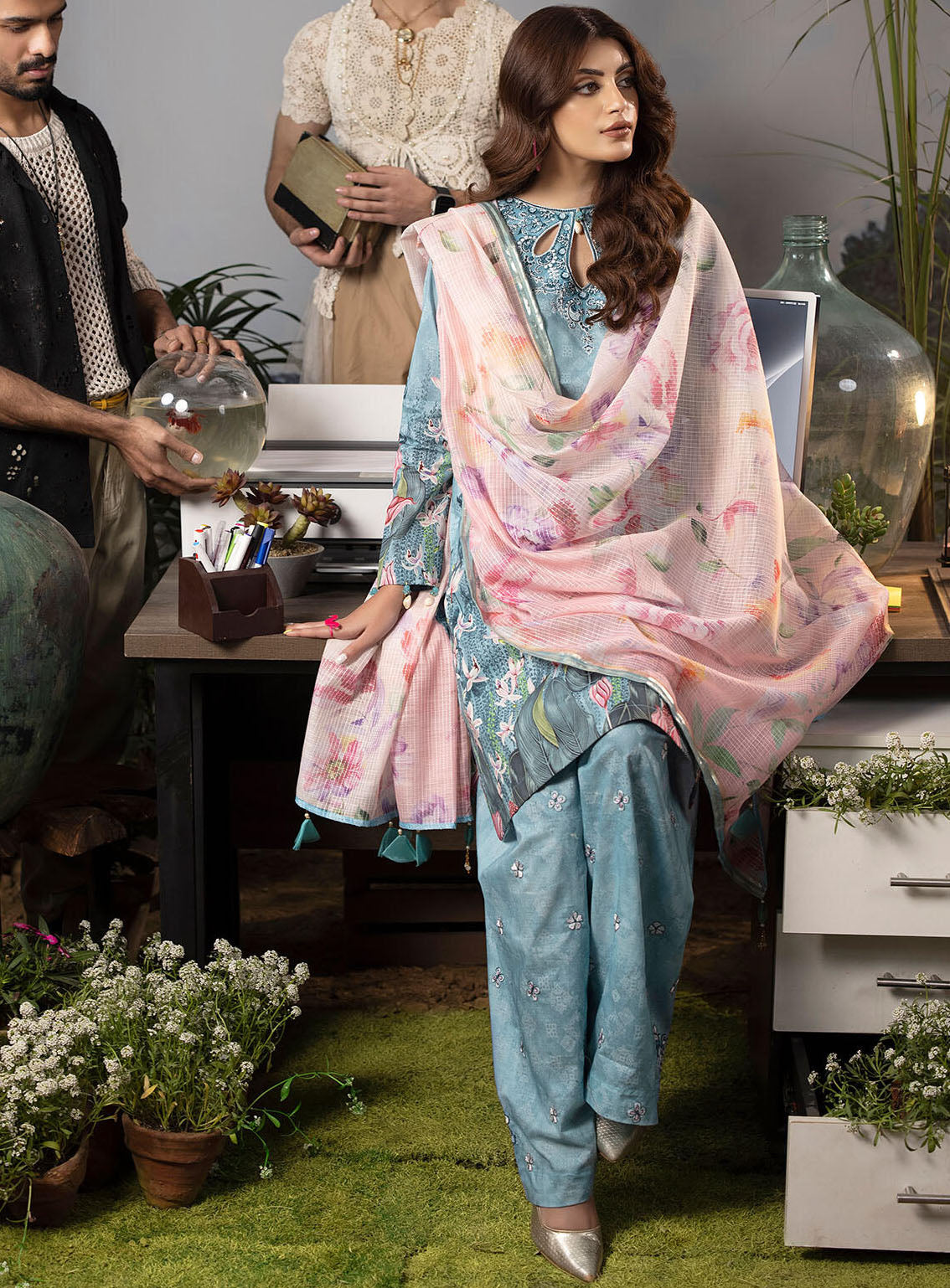 Mehr By Sahane Embroidered Lawn 3 Piece Unstitched Suit SNE24M CT-9004 ETHEREAL SPARK Mehr By Sahane Embroidered Lawn 3 Piece Unstitched Suit SNE24M CT-9004 ETHEREAL SPARK