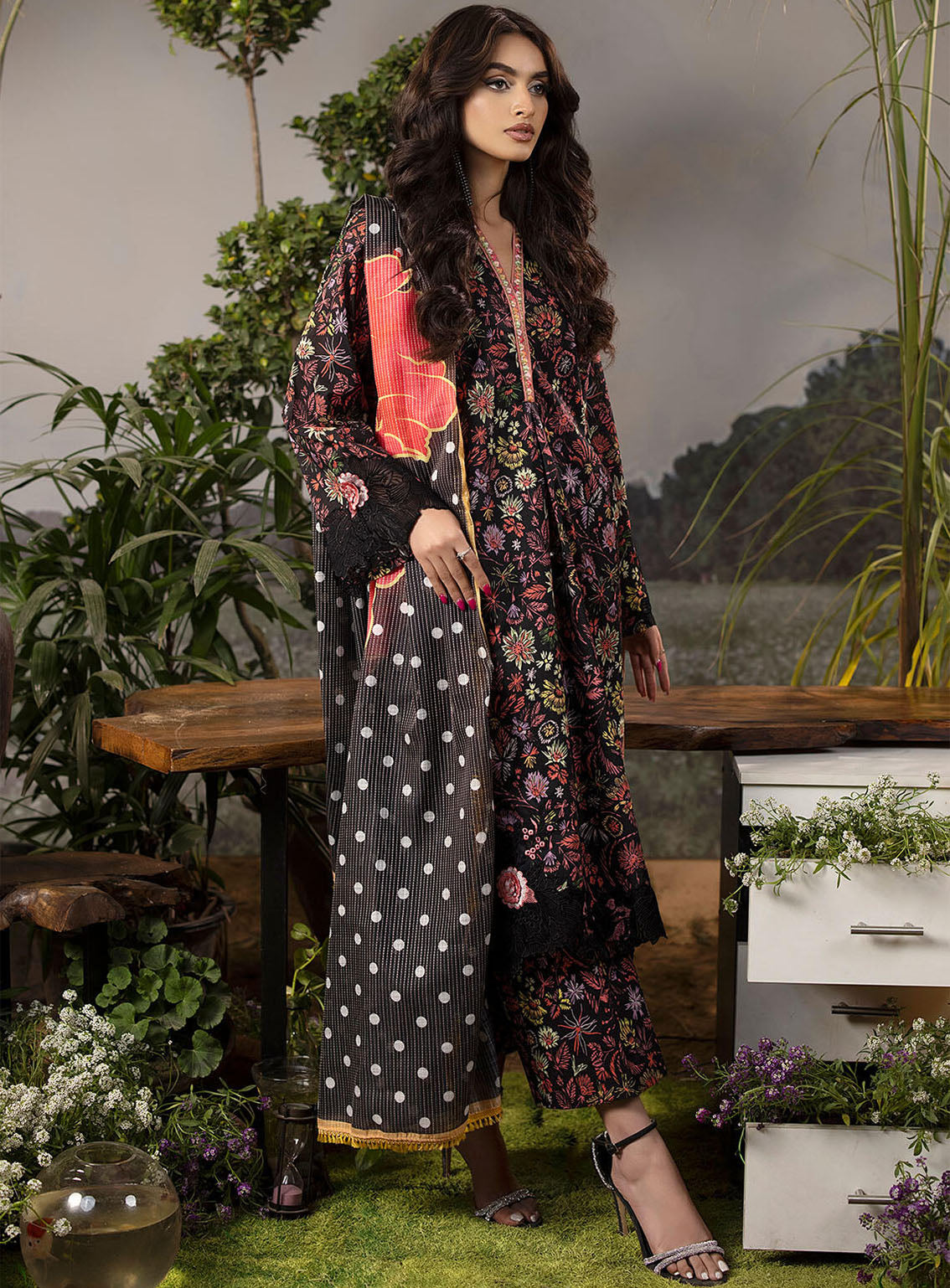 Mehr By Sahane Embroidered Lawn 3 Piece Unstitched Suit SNE24M CT-9008 MIDNIGHT PRISM Mehr By Sahane Embroidered Lawn 3 Piece Unstitched Suit SNE24M CT-9008 MIDNIGHT PRISM