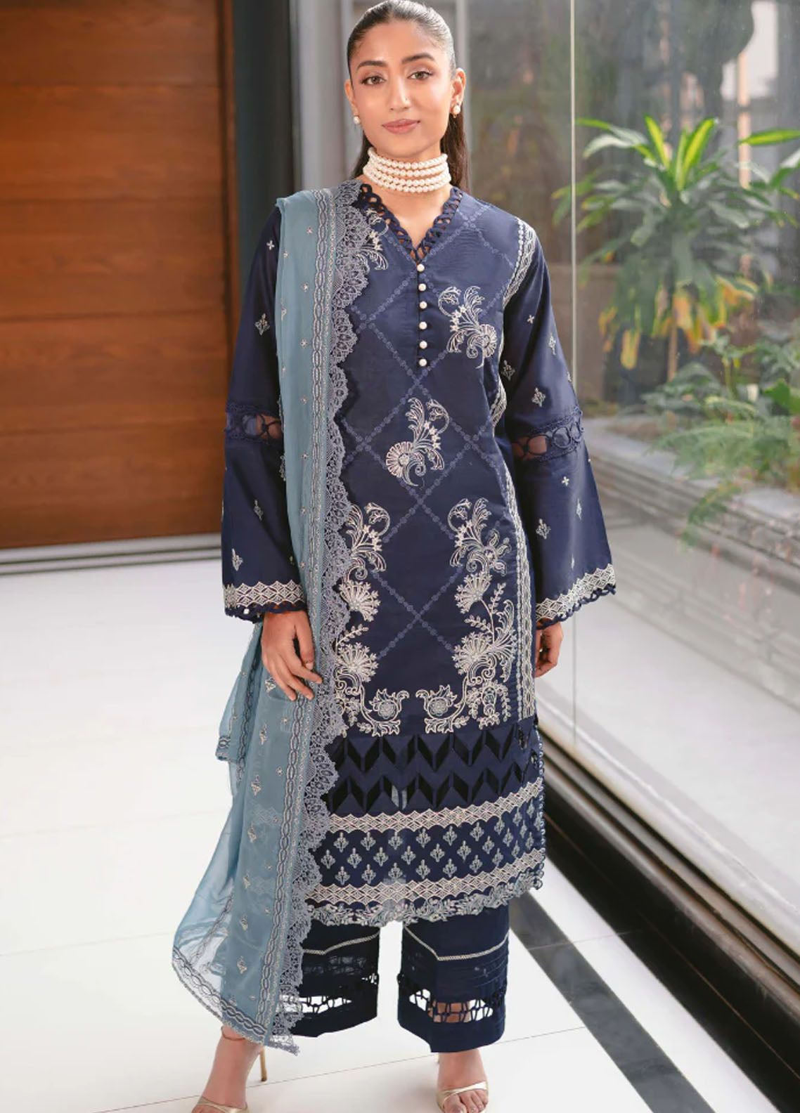 Meraki By Humdum Embroidered Lawn 3 Piece Unstitched Suit HD24M D-08 Meraki By Humdum Embroidered Lawn 3 Piece Unstitched Suit HD24M D-08