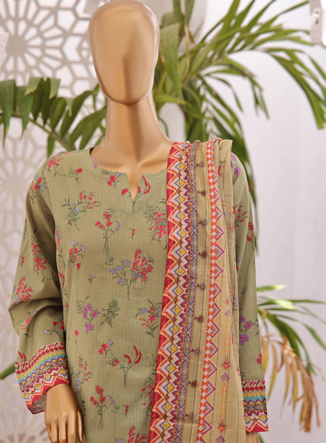 Minakari By Aifa Embroidered Lawn 3 Piece Unstitched Suit AI24M AF-BD-24305 Minakari By Aifa Embroidered Lawn 3 Piece Unstitched Suit AI24M AF-BD-24305