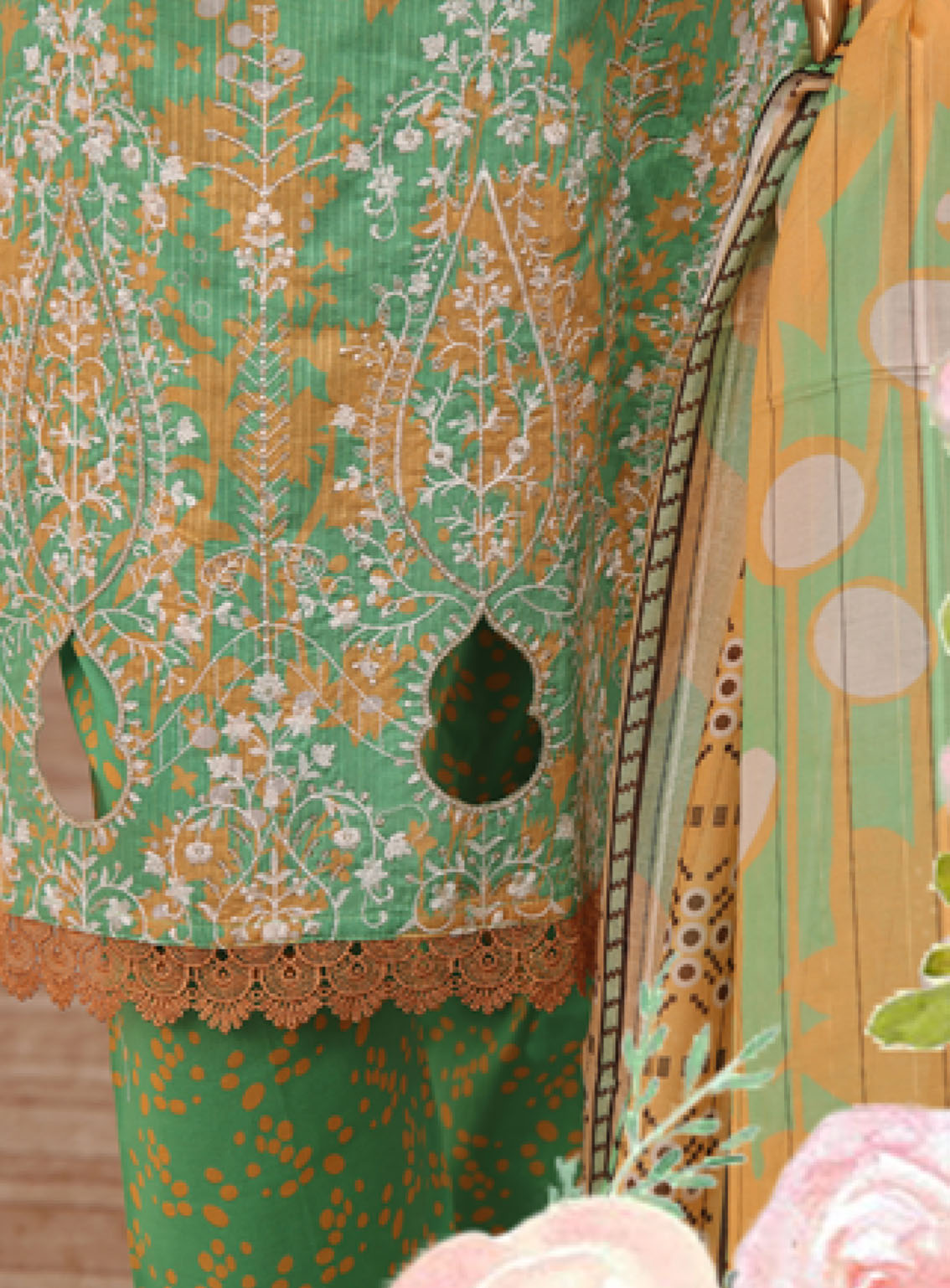 Minakari By Aifa Embroidered Lawn 3 Piece Unstitched Suit AI24M AF-BD-24311 Minakari By Aifa Embroidered Lawn 3 Piece Unstitched Suit AI24M AF-BD-24311