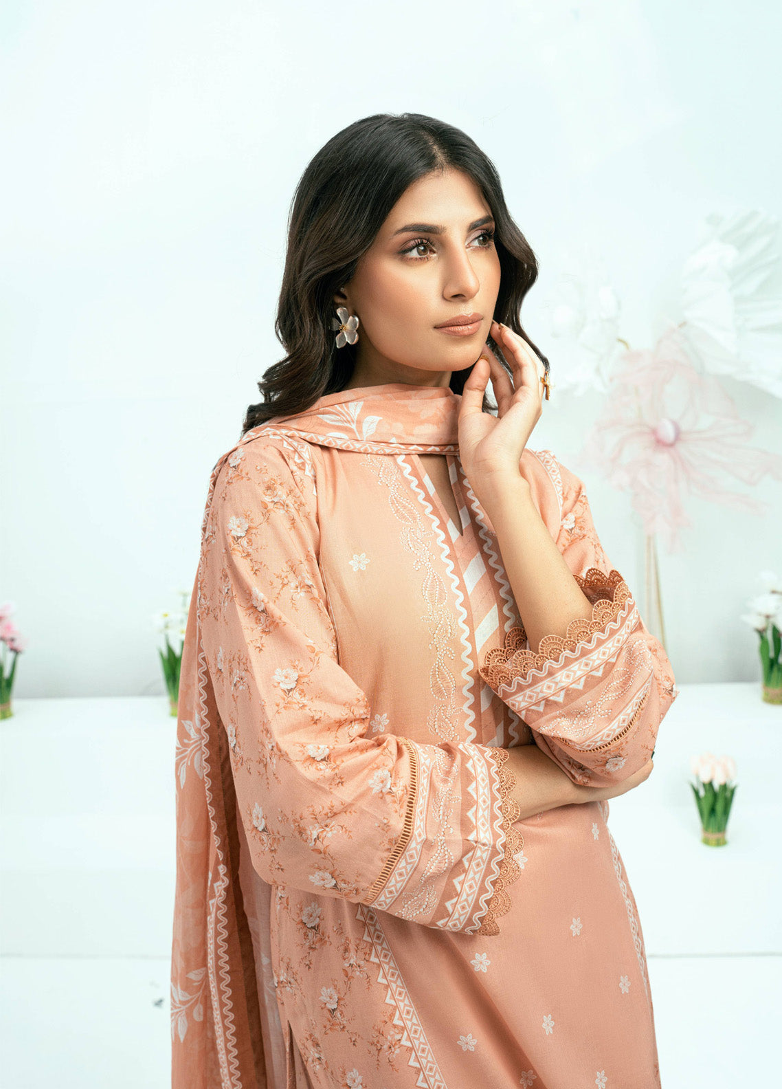 Minha By Amal Luxury Printed Lawn 3 Piece Unstitched Suit AM25MLL AM-12 Minha By Amal Luxury Printed Lawn 3 Piece Unstitched Suit AM25MLL AM-12