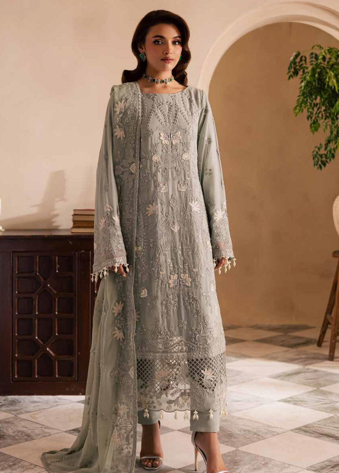Miraal By Emaan Adeel Embroidered Chiffon 3 Piece Unstitched Suit EA25MLC D-ISMIRA Miraal By Emaan Adeel Embroidered Chiffon 3 Piece Unstitched Suit EA25MLC D-ISMIRA