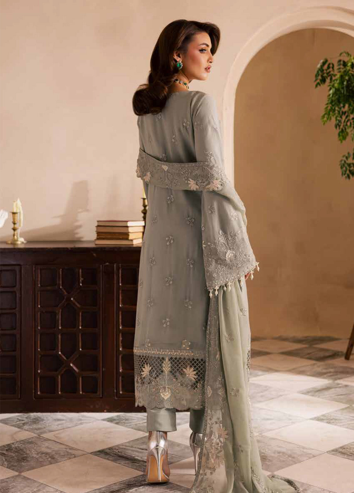 Miraal By Emaan Adeel Embroidered Chiffon 3 Piece Unstitched Suit EA25MLC D-ISMIRA Miraal By Emaan Adeel Embroidered Chiffon 3 Piece Unstitched Suit EA25MLC D-ISMIRA