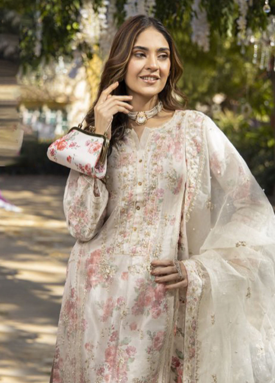 Miraas By Schick Luxury Fancy Heavy Organza 3 Piece Stitched Suit SDH24M LFHO-01 Miraas By Schick Luxury Fancy Heavy Organza 3 Piece Stitched Suit SDH24M LFHO-01