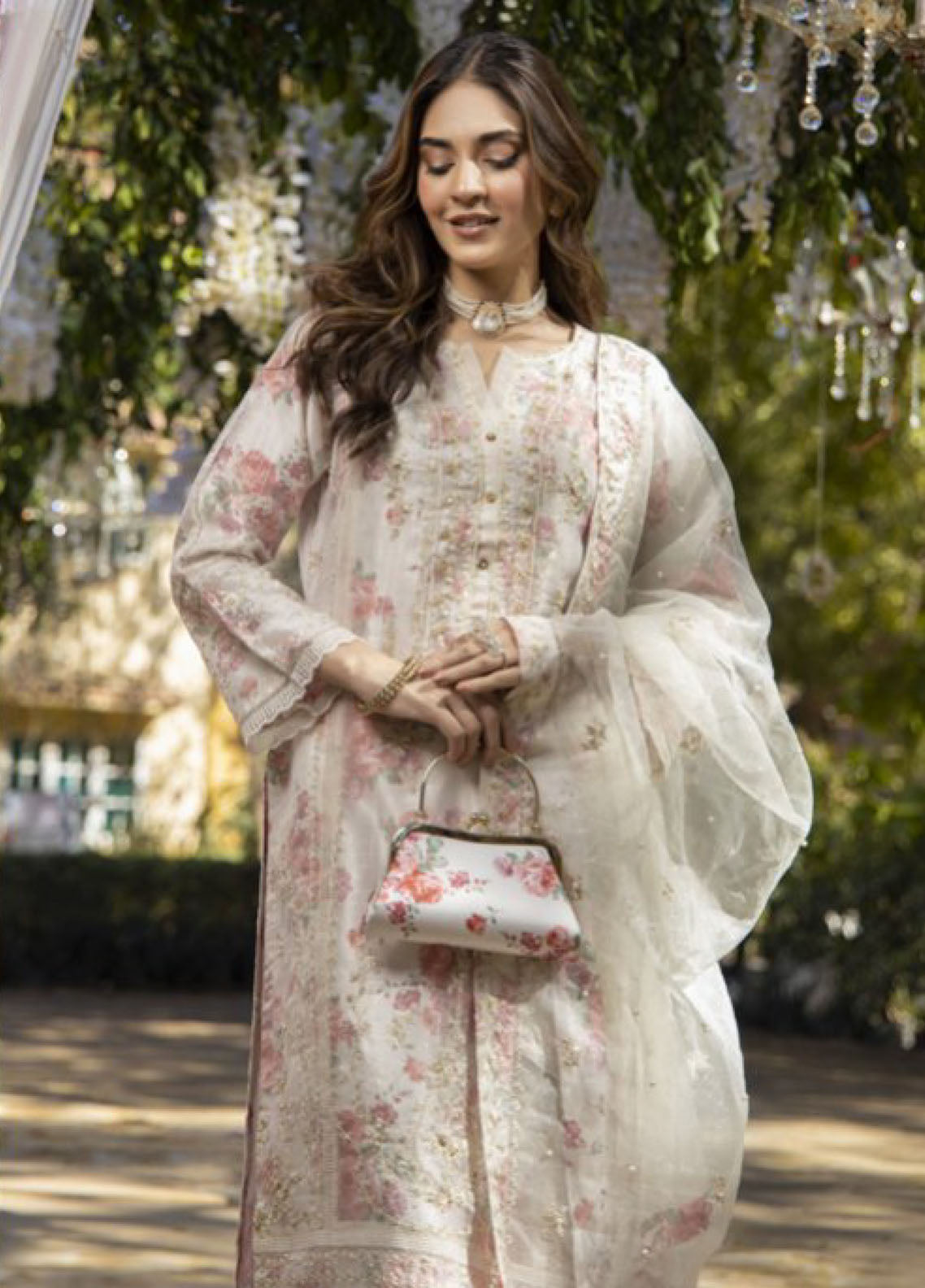 Miraas By Schick Luxury Fancy Heavy Organza 3 Piece Stitched Suit SDH24M LFHO-01 Miraas By Schick Luxury Fancy Heavy Organza 3 Piece Stitched Suit SDH24M LFHO-01