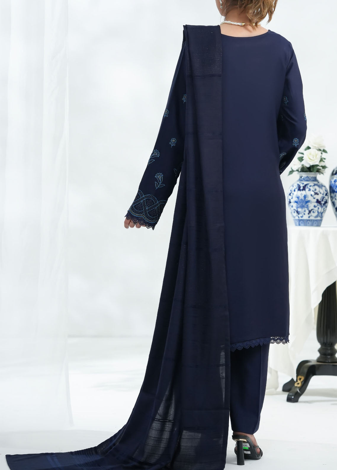 Miraas By VS Textile Embroidered Dhanak 3 Piece Unstitched Suit VS25MDWS D-44 Miraas By VS Textile Embroidered Dhanak 3 Piece Unstitched Suit VS25MDWS D-44