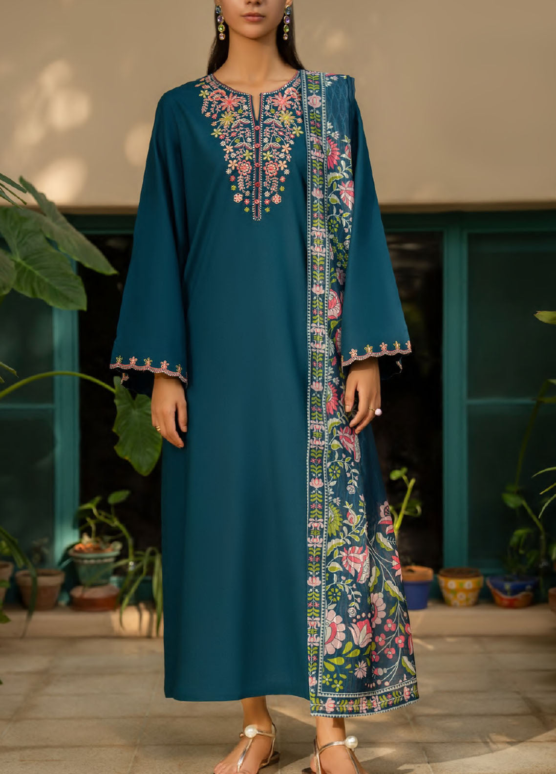 Misha By Casual Lite Pre Fall Embroidered Linen 3 Piece Stitched Suit CL25MD1 D-PF-04 Misha By Casual Lite Pre Fall Embroidered Linen 3 Piece Stitched Suit CL25MD1 D-PF-04