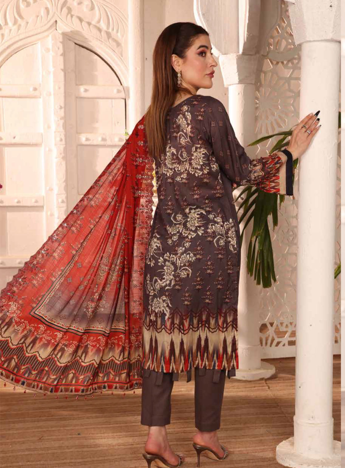 Mishaal By Schick Embroidered Lawn 3 Piece Unstitched Suit SDH24MEL D-01 Mishaal By Schick Embroidered Lawn 3 Piece Unstitched Suit SDH24MEL D-01