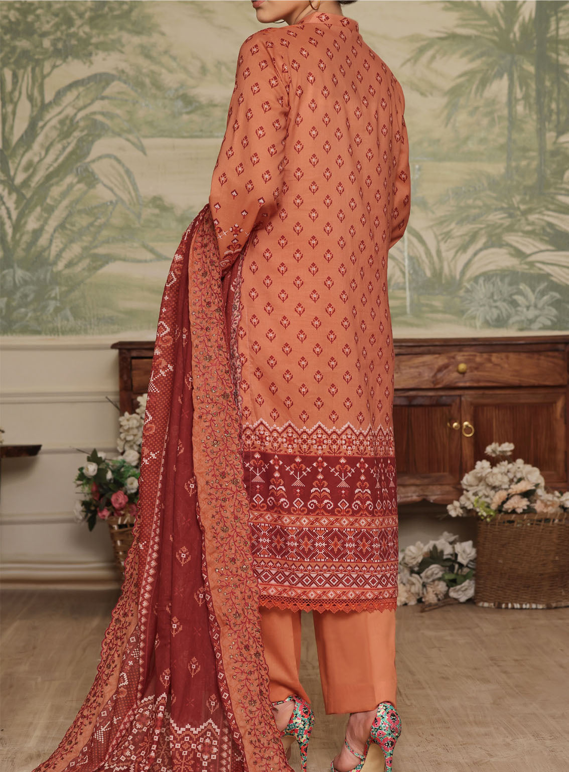 Misri By VS Textile Digital Embroidered Lawn 3 Piece Unstitched Suit VSU24M DELV2-377 Misri By VS Textile Digital Embroidered Lawn 3 Piece Unstitched Suit VSU24M DELV2-377