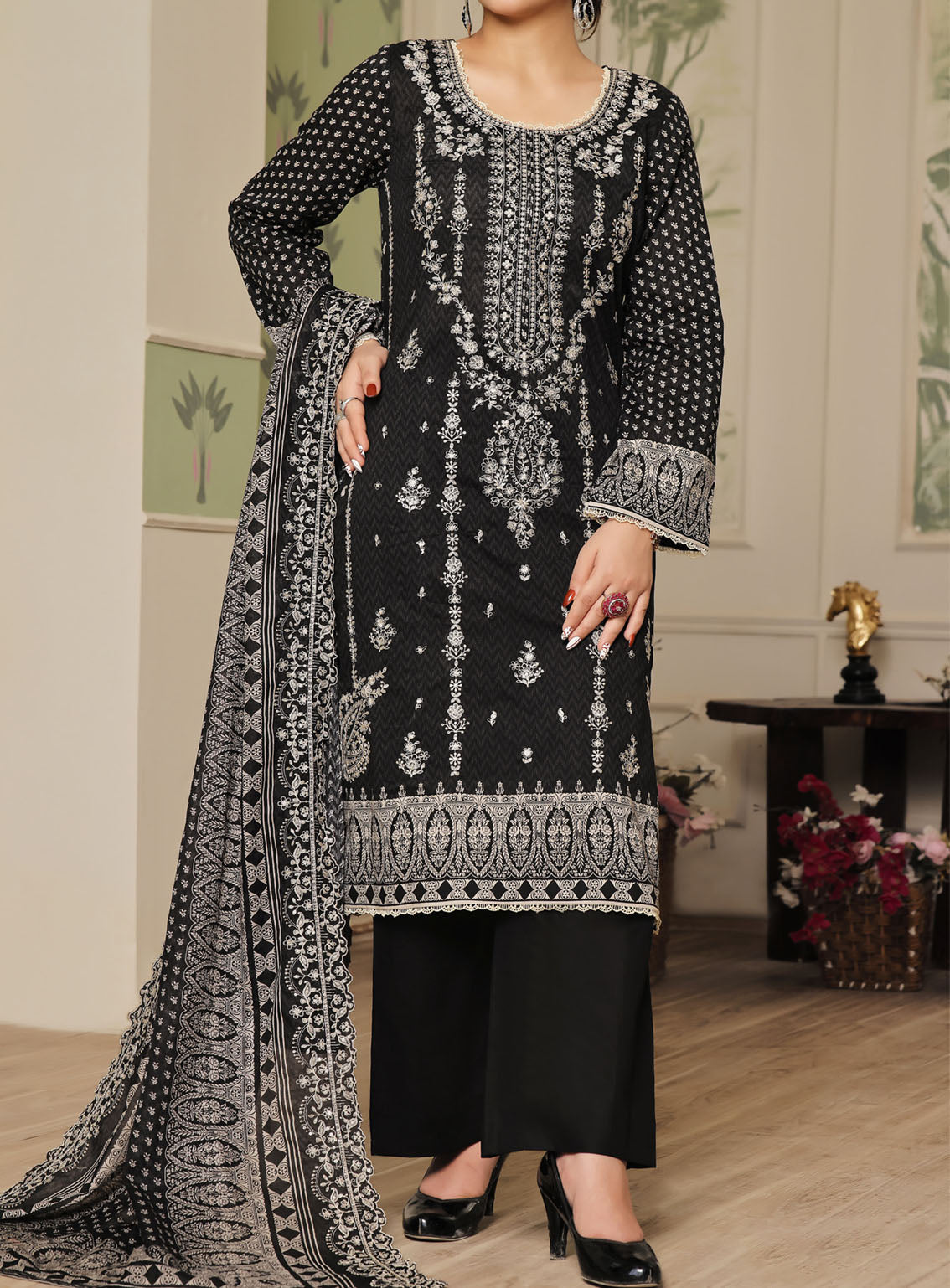 Misri By VS Textile Digital Embroidered Lawn 3 Piece Unstitched Suit VSU24M DELV2-379 Misri By VS Textile Digital Embroidered Lawn 3 Piece Unstitched Suit VSU24M DELV2-379