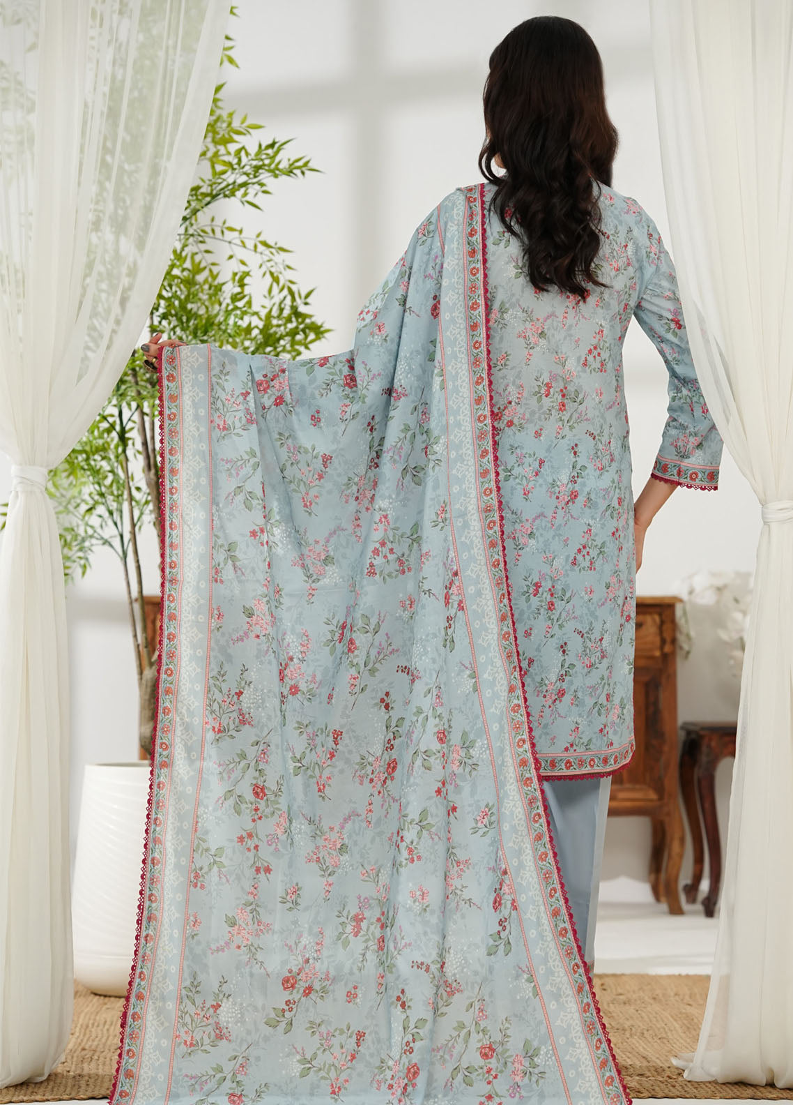 Misri By VS Textile Embroidered Lawn 3 Piece Unstitched Suit VS25EEV2 D-80 Misri By VS Textile Embroidered Lawn 3 Piece Unstitched Suit VS25EEV2 D-80