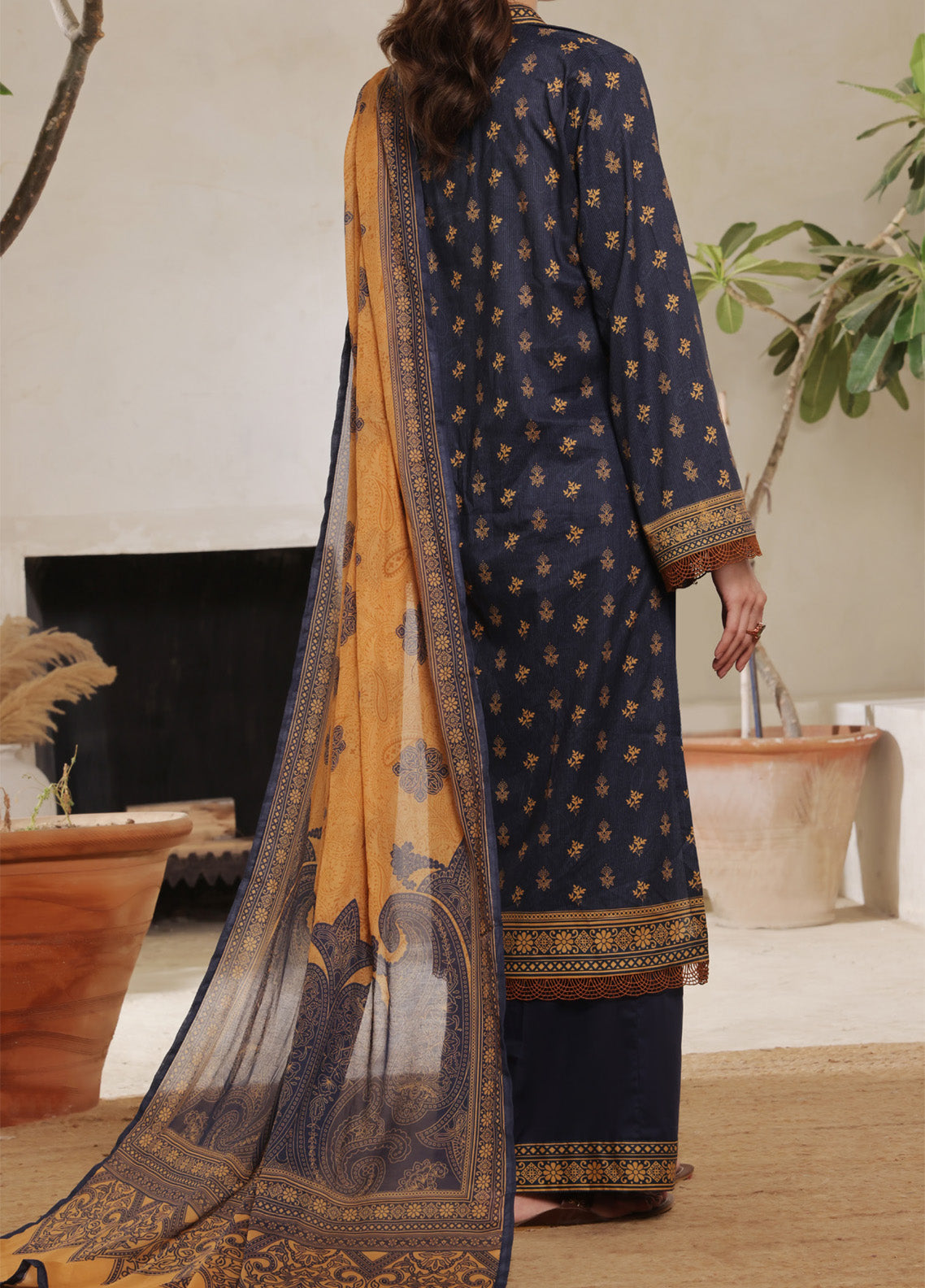 Misri By VS Textile Printed Lawn 3 Piece Unstitched Suit VS25PLV1 D-623 Misri By VS Textile Printed Lawn 3 Piece Unstitched Suit VS25PLV1 D-623