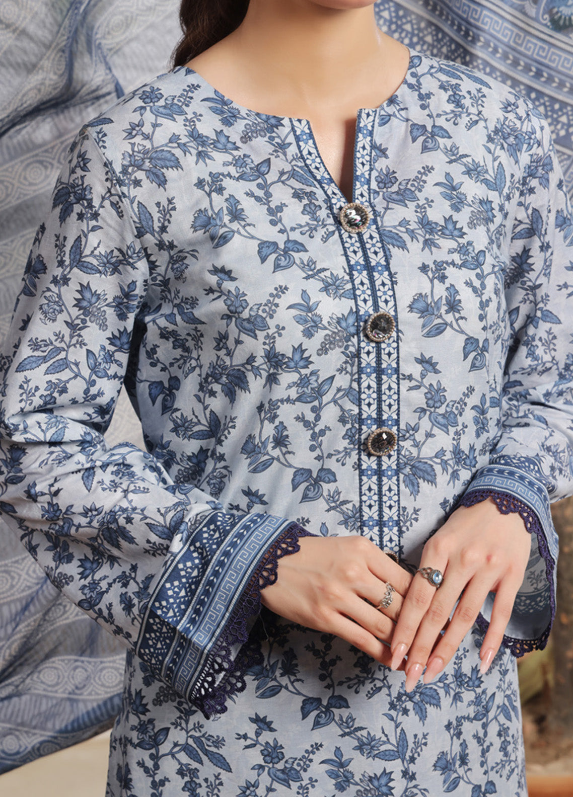 Misri By VS Textile Printed Lawn 3 Piece Unstitched Suit VS25PLV1 D-630 Misri By VS Textile Printed Lawn 3 Piece Unstitched Suit VS25PLV1 D-630