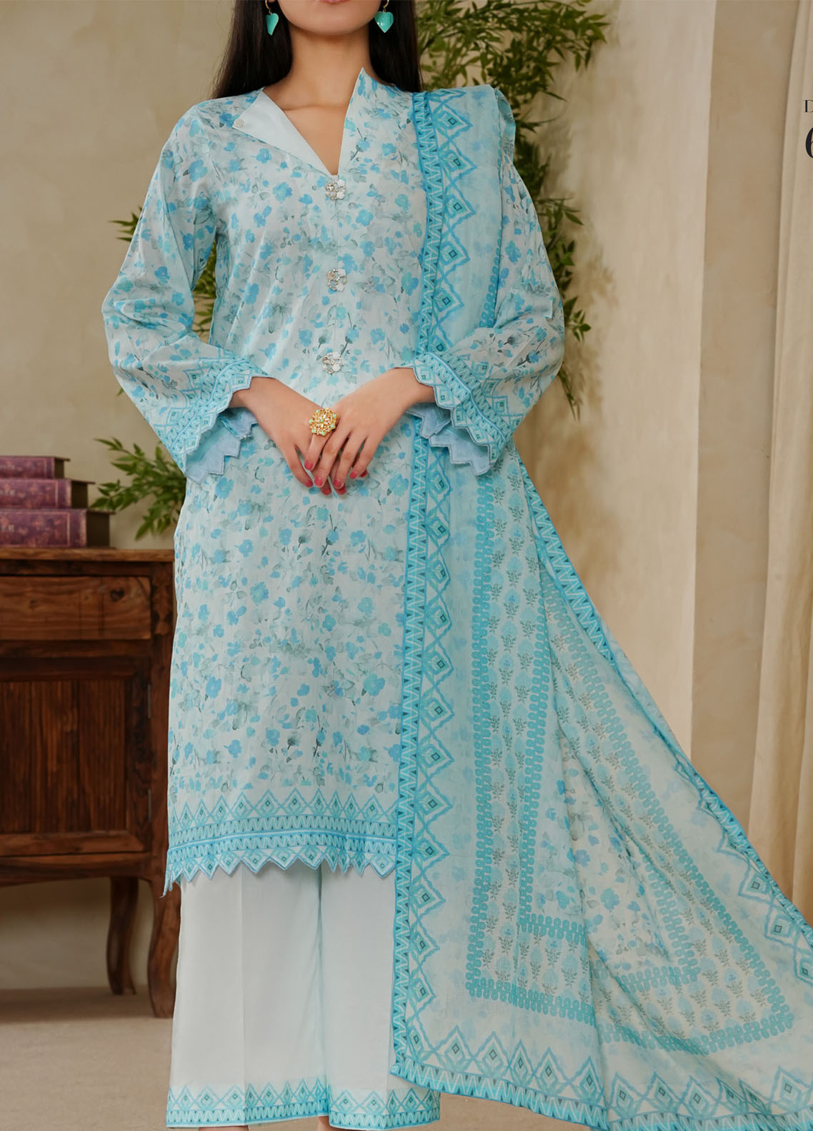 Misri By VS Textile Printed Lawn 3 Piece Unstitched Suit VS25PLV2 D-639 Misri By VS Textile Printed Lawn 3 Piece Unstitched Suit VS25PLV2 D-639