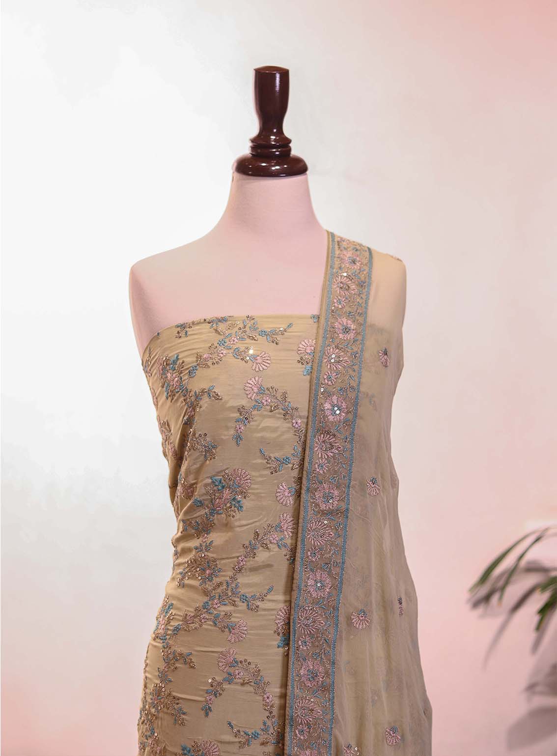 Moin Block Embroidered Raw Silk 3 Piece Unstitched Suit MBLK25ERS MD-1431 Moin Block Embroidered Raw Silk 3 Piece Unstitched Suit MBLK25ERS MD-1431