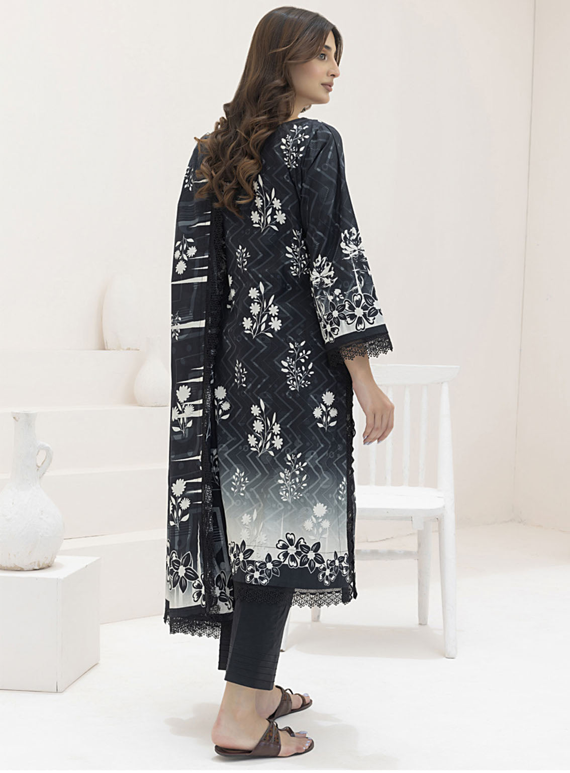 Monochrome By Alzohaib Digital Printed Lawn 3 Piece Unstitched Suit AZ24M MDL-05 Monochrome By Alzohaib Digital Printed Lawn 3 Piece Unstitched Suit AZ24M MDL-05