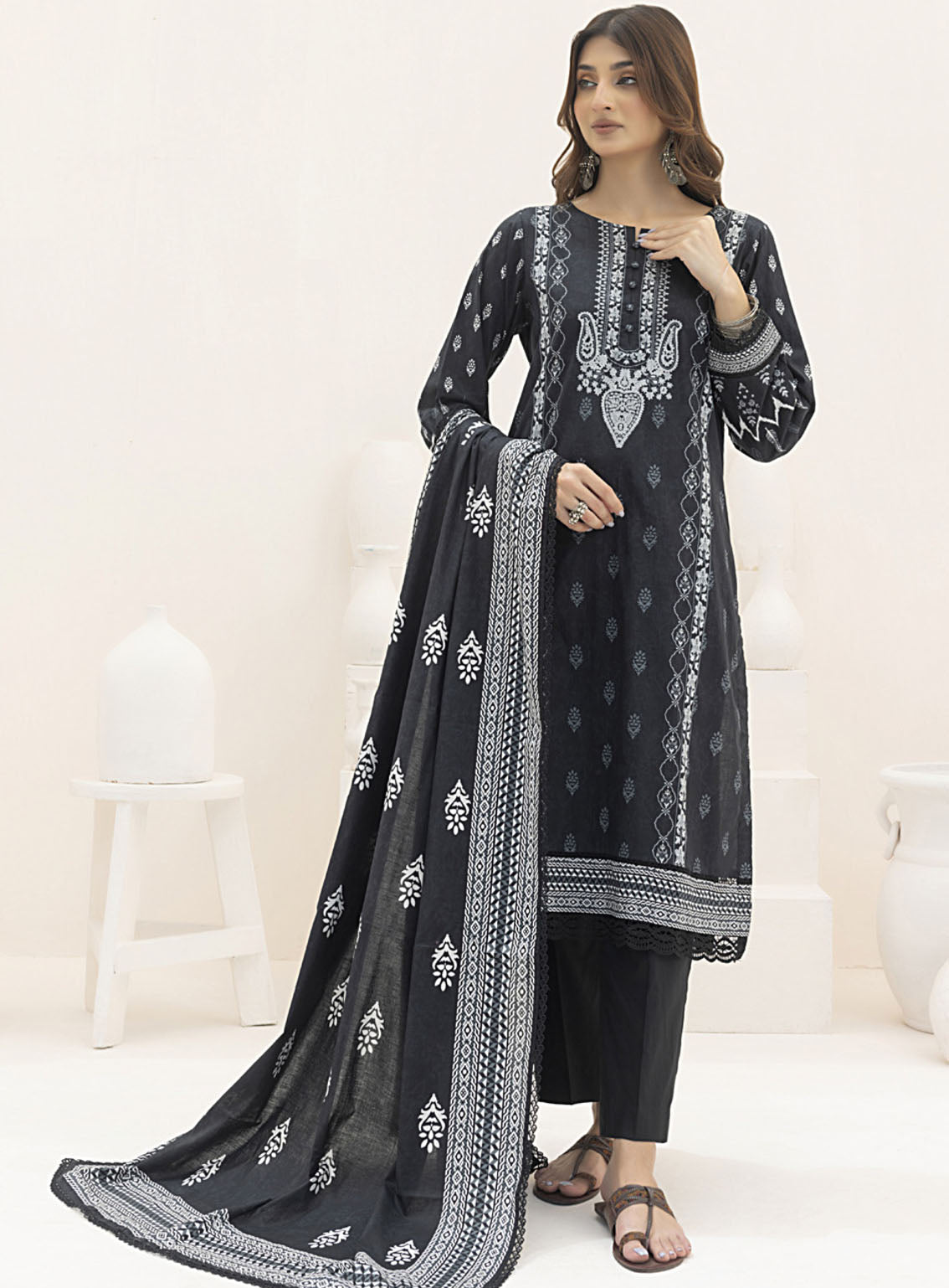Monochrome By Alzohaib Digital Printed Lawn 3 Piece Unstitched Suit AZ24M MDL-09 Monochrome By Alzohaib Digital Printed Lawn 3 Piece Unstitched Suit AZ24M MDL-09