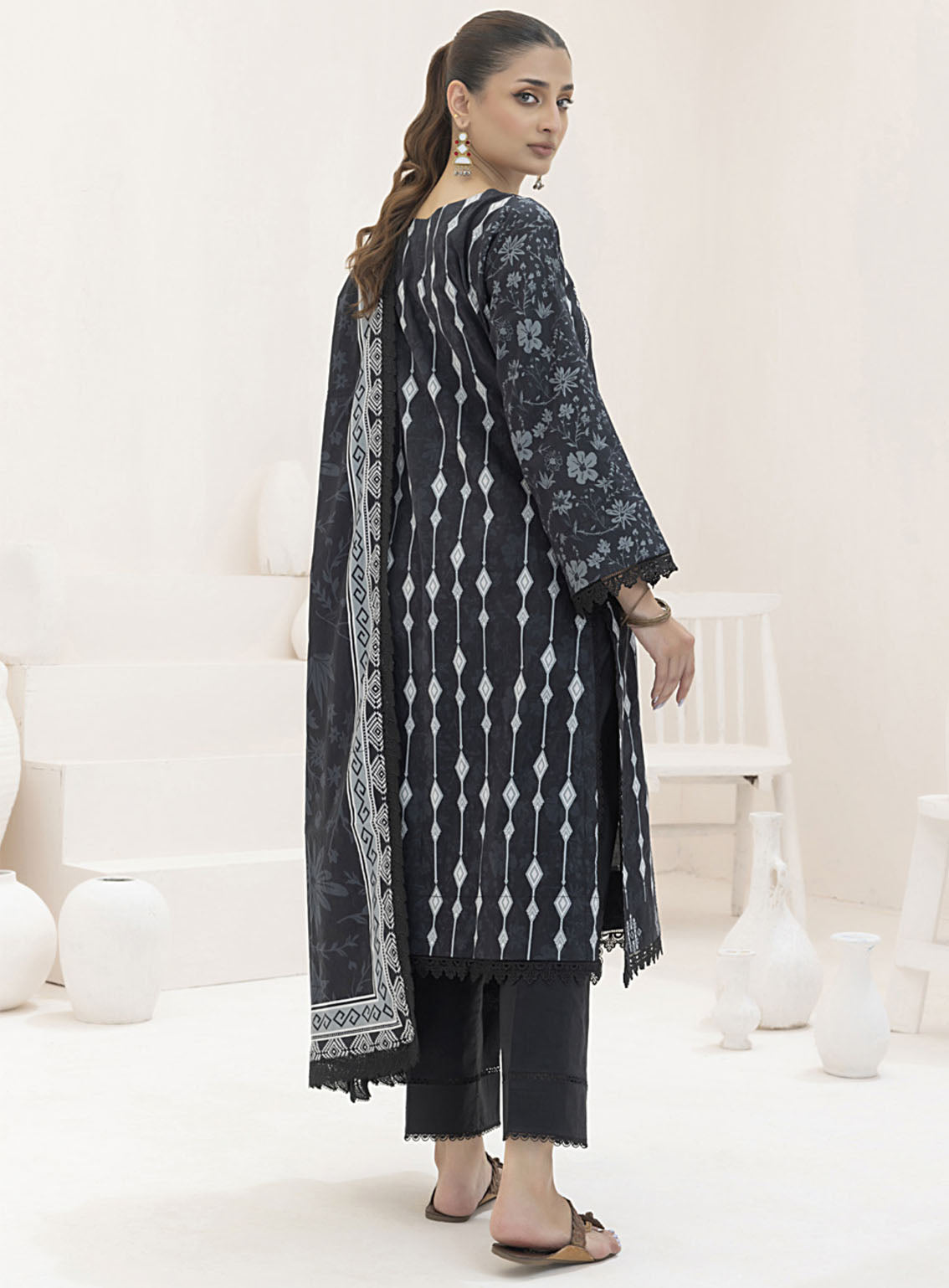 Monochrome By Alzohaib Digital Printed Lawn 3 Piece Unstitched Suit AZ24M MDL-10 Monochrome By Alzohaib Digital Printed Lawn 3 Piece Unstitched Suit AZ24M MDL-10