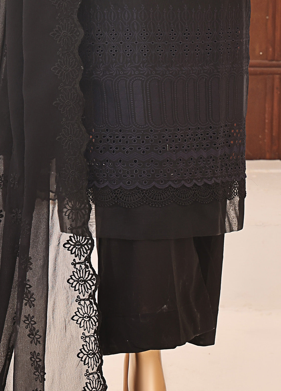 Monochrome By Schick Embroidered Schiffli 3 Piece Unstitched Suit SDH25MSE EBC-01 Monochrome By Schick Embroidered Schiffli 3 Piece Unstitched Suit SDH25MSE EBC-01