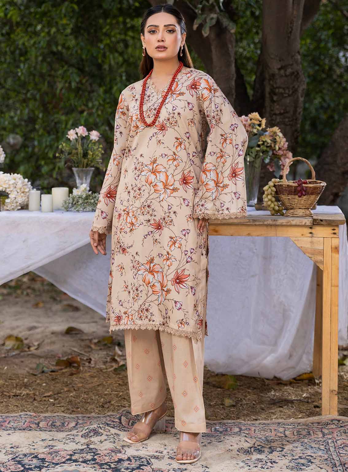 Motifz Classics Printed Lawn 2 Piece Unstitched Suit MT25C2P D-09 Motifz Classics Printed Lawn 2 Piece Unstitched Suit MT25C2P D-09
