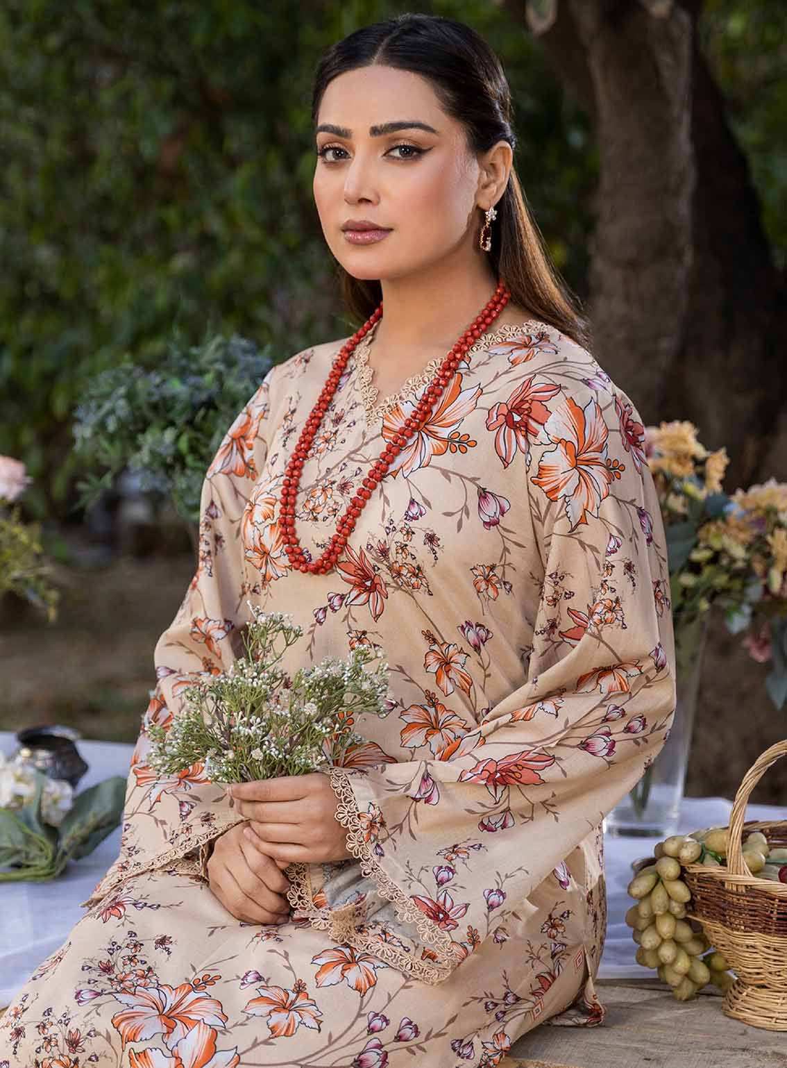 Motifz Classics Printed Lawn 2 Piece Unstitched Suit MT25C2P D-09 Motifz Classics Printed Lawn 2 Piece Unstitched Suit MT25C2P D-09