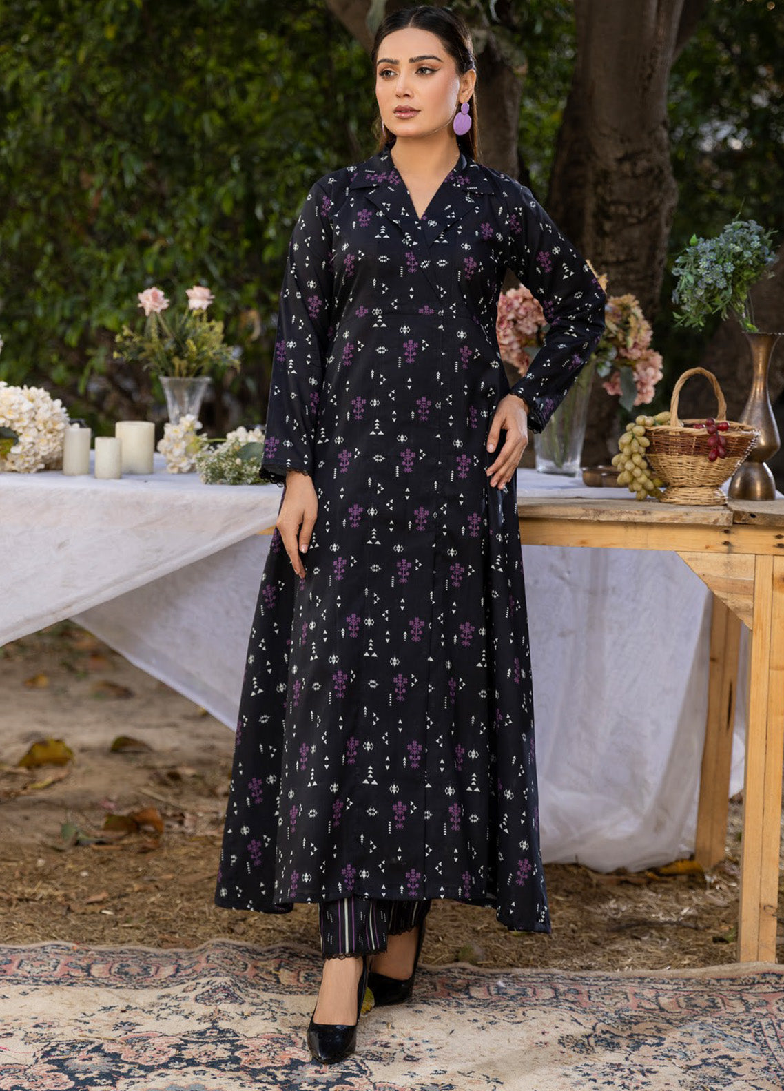 Motifz Classics Printed Lawn 2 Piece Unstitched Suit MT25C2P D-11 Motifz Classics Printed Lawn 2 Piece Unstitched Suit MT25C2P D-11