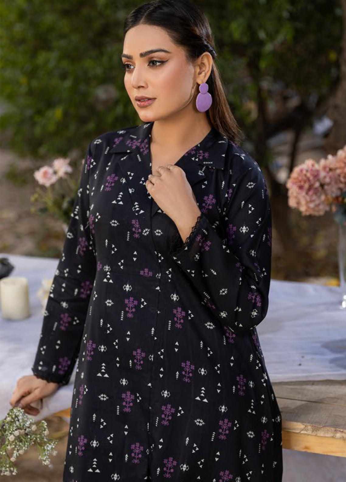 Motifz Classics Printed Lawn 2 Piece Unstitched Suit MT25C2P D-11 Motifz Classics Printed Lawn 2 Piece Unstitched Suit MT25C2P D-11