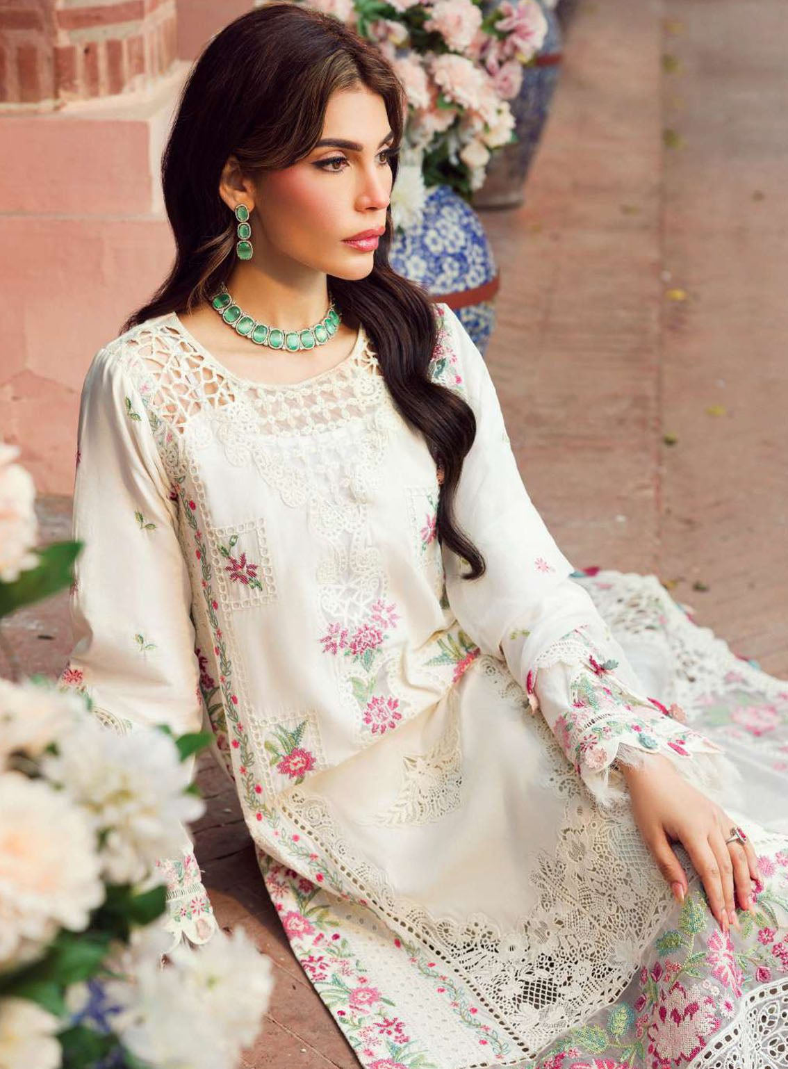 Motifz Premium Embroidered Lawn 3 Piece Unstitched Suit MT24PL MWU04422 ZAHRA Motifz Premium Embroidered Lawn 3 Piece Unstitched Suit MT24PL MWU04422 ZAHRA