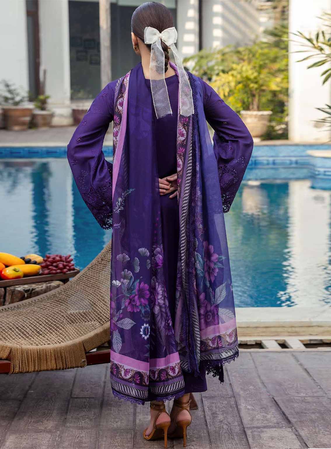 Motifz Premium Luxury Embroidered Lawn 3 Piece Unstitched Suit MT25PLELD2 D-5314 MIREILLE Motifz Premium Luxury Embroidered Lawn 3 Piece Unstitched Suit MT25PLELD2 D-5314 MIREILLE