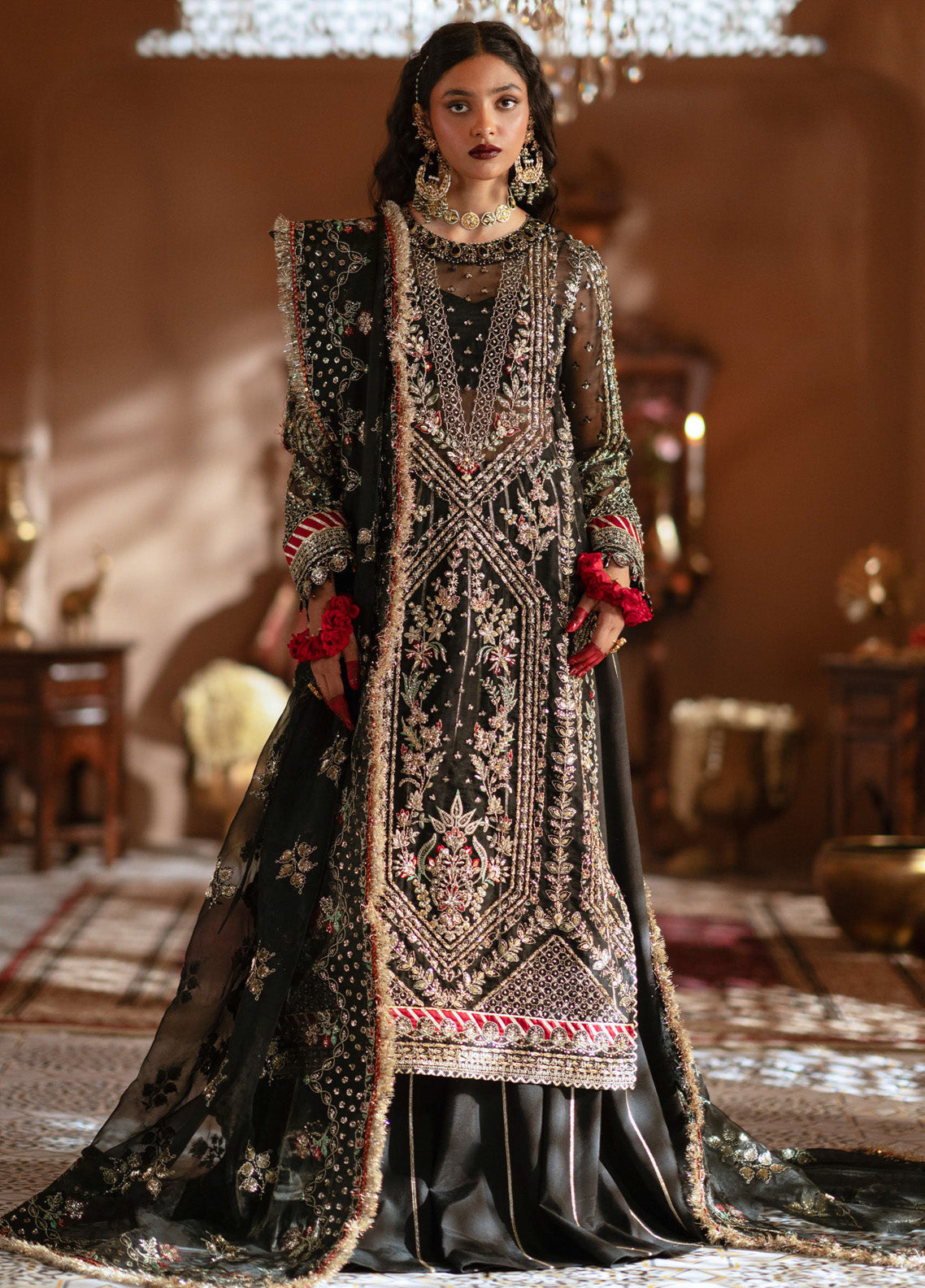 Mughal Raniyaan By Zevk Embroidered Lawn 3 Piece Unstitched Suit ZBP25MR CHAND BEGUM Mughal Raniyaan By Zevk Embroidered Lawn 3 Piece Unstitched Suit ZBP25MR CHAND BEGUM