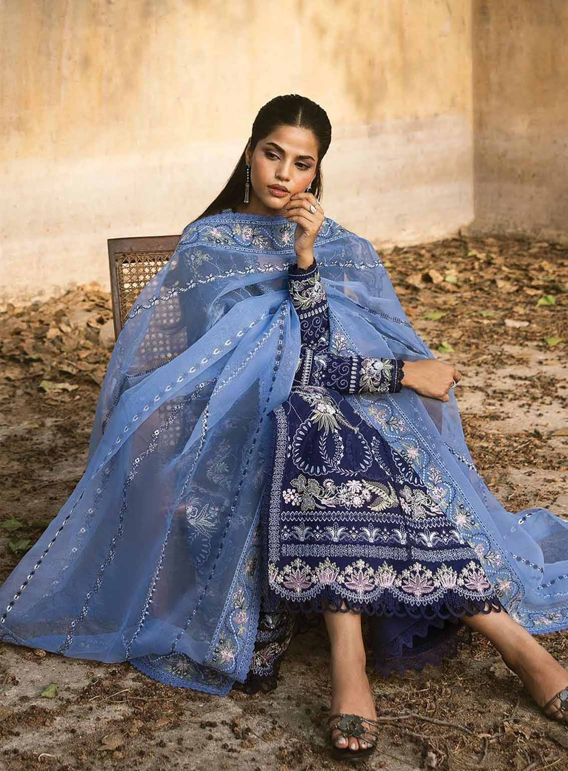 Mulaqaat By Afrozeh Embroidered Lawn 3 Piece Unstitched Suit AF25MFL D-06 SHIDDAT Mulaqaat By Afrozeh Embroidered Lawn 3 Piece Unstitched Suit AF25MFL D-06 SHIDDAT