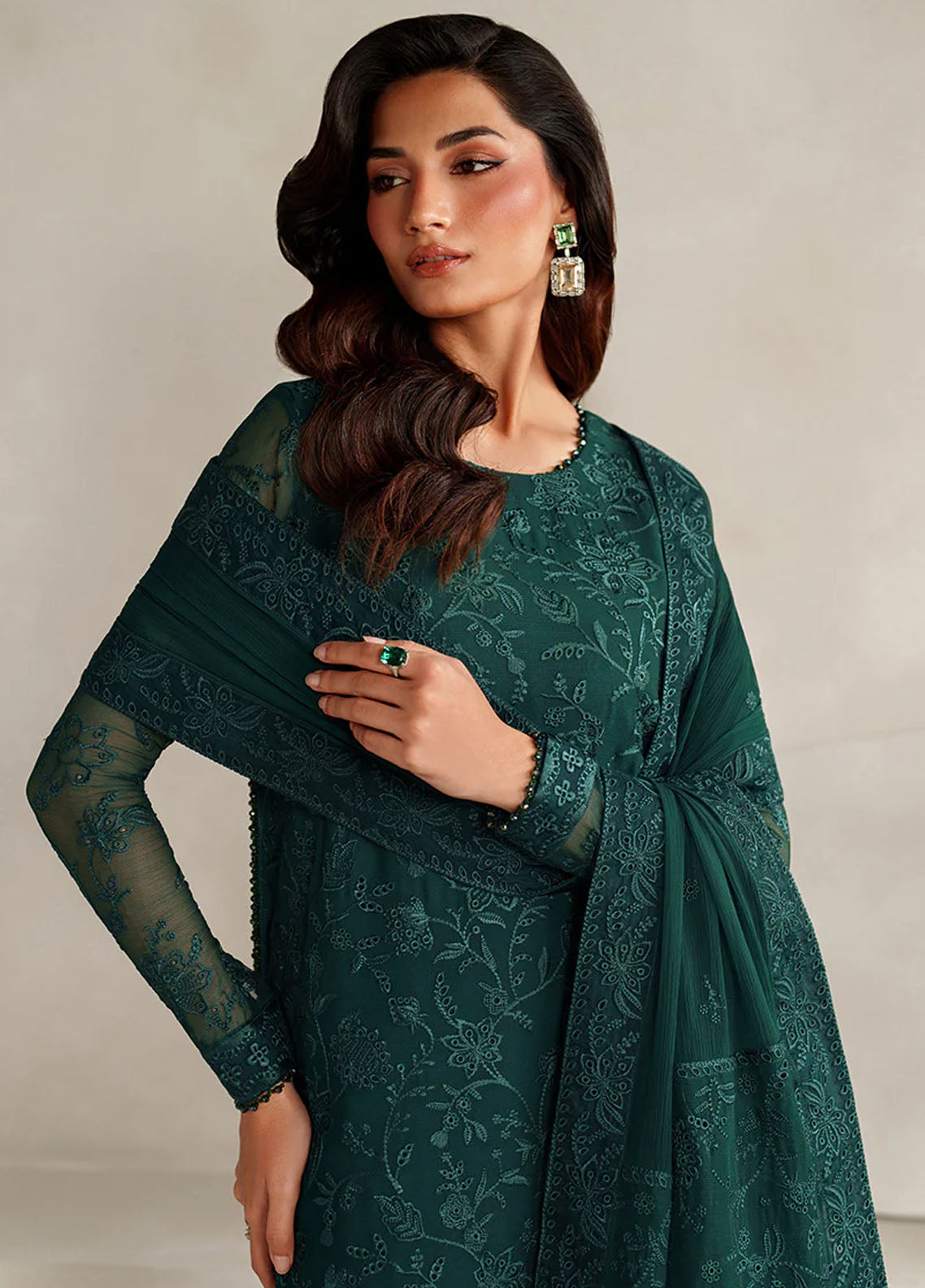 Muse Thread By Zarif Festive Embroidered Chiffon 3 Piece Unstitched Suit ZF25MT D-MT-06 SAYAH Muse Thread By Zarif Festive Embroidered Chiffon 3 Piece Unstitched Suit ZF25MT D-MT-06 SAYAH