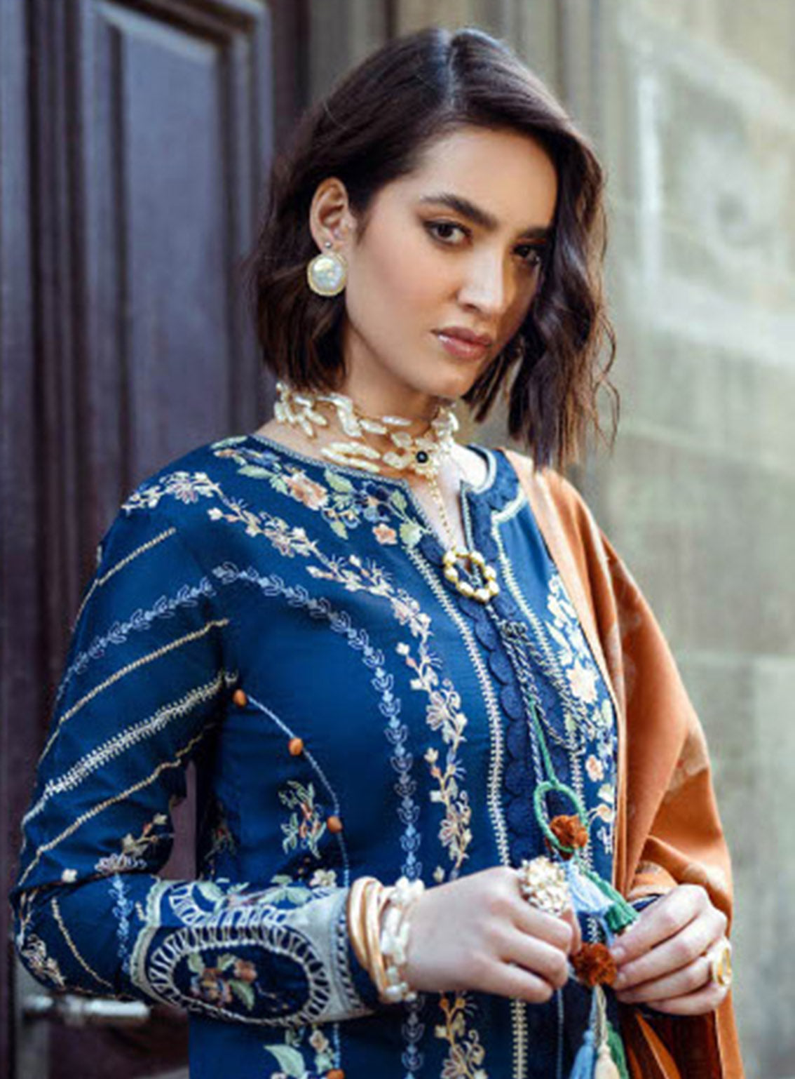 Mushq Broadway Embroidered Crepe 3 Piece Unstitched Suit MQ24BW SWEET SURRENDER Mushq Broadway Embroidered Crepe 3 Piece Unstitched Suit MQ24BW SWEET SURRENDER