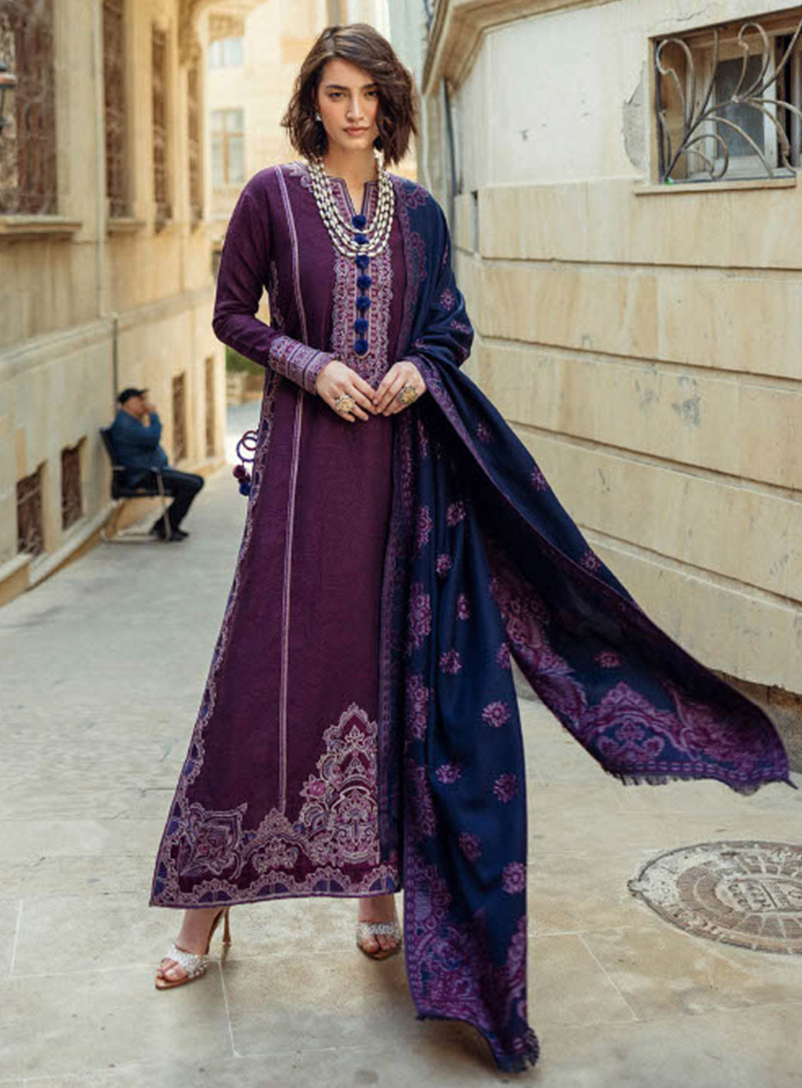 Mushq Broadway Embroidered Jacquard 3 Piece Unstitched Suit MQ24BW ENDLESS PASSION Mushq Broadway Embroidered Jacquard 3 Piece Unstitched Suit MQ24BW ENDLESS PASSION